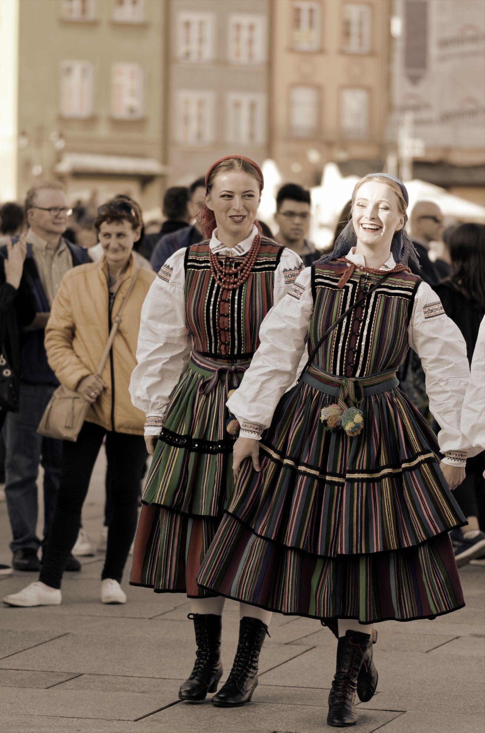 Nikon D5100 sample photo. Women, people, dancer photography