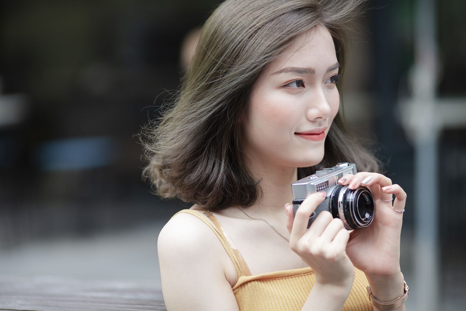 Canon EF 135mm F2L USM sample photo. Girl, beauty, woman photography