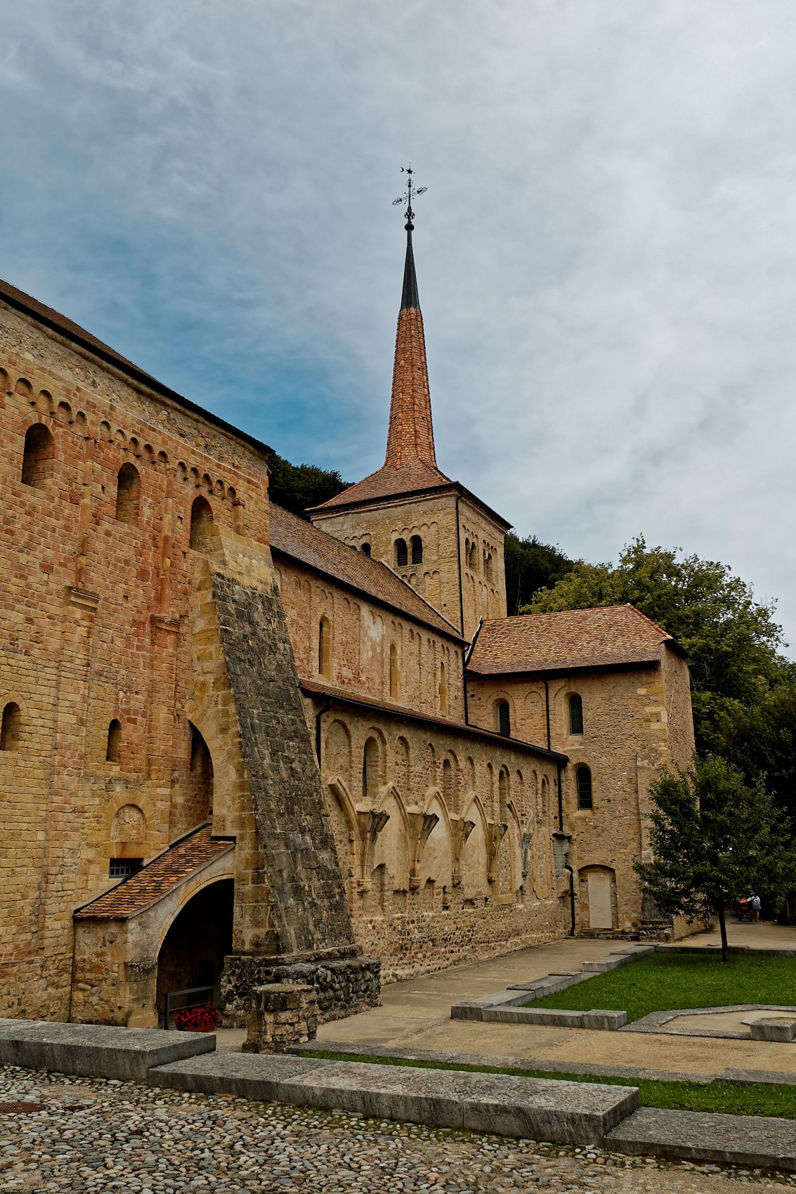 Nikon D50 sample photo. Abbey, romaimoutier, switzerland photography