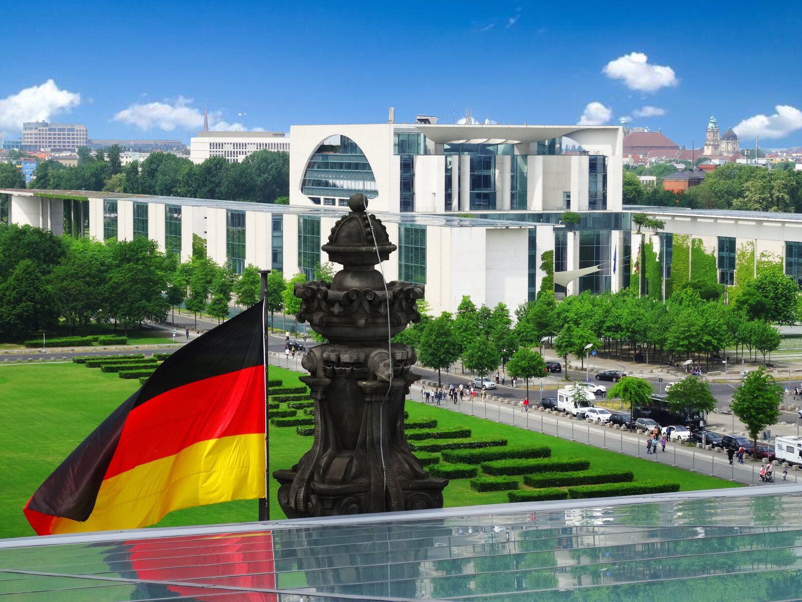 Sony Cyber-shot DSC-HX50V sample photo. Architecture, city, chancellery photography