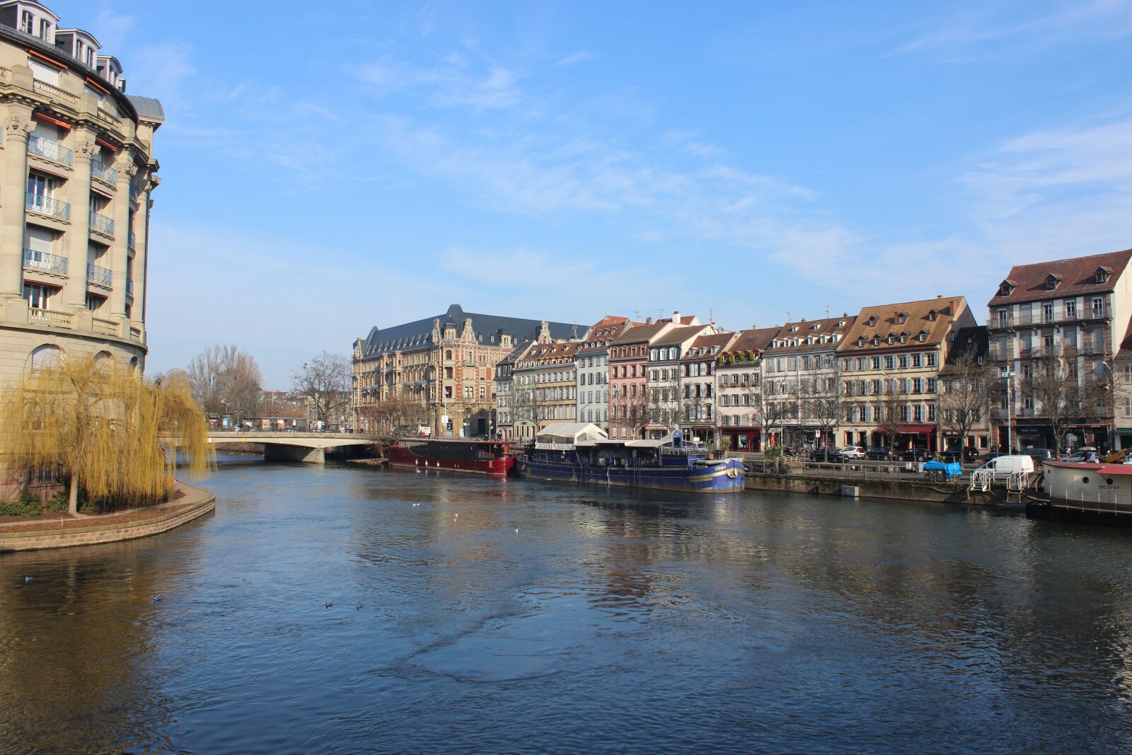 Canon EOS 600D (Rebel EOS T3i / EOS Kiss X5) sample photo. Body of water, river photography
