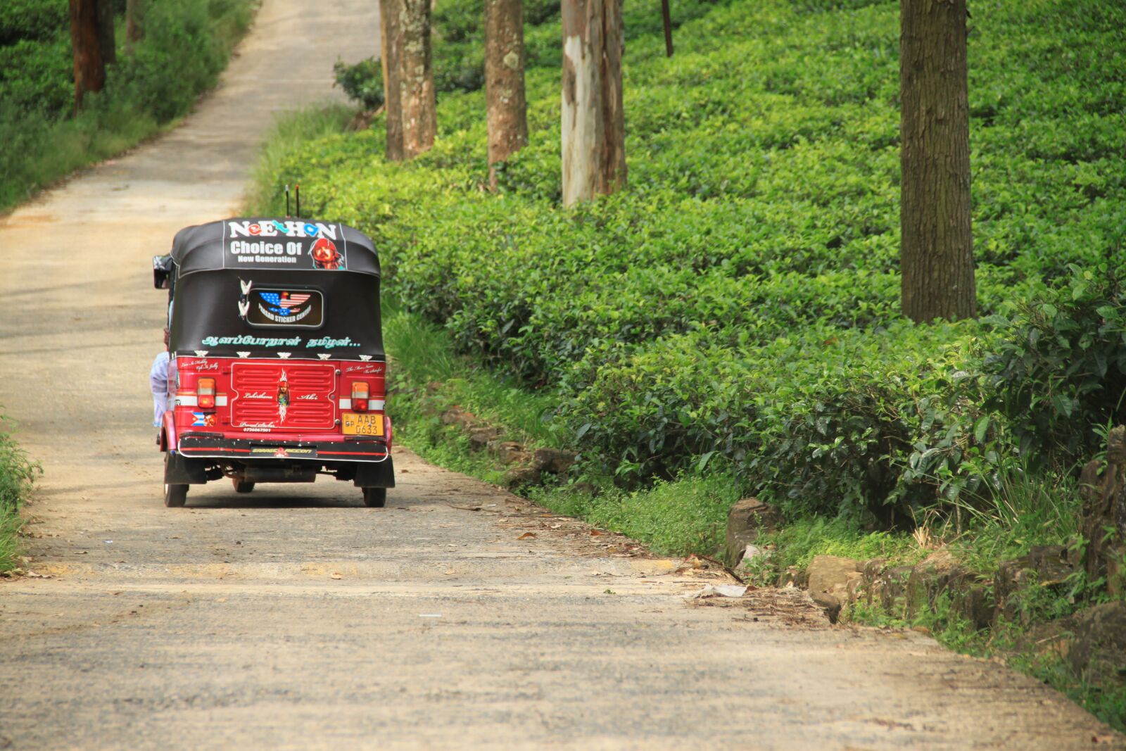 Canon EOS 500D (EOS Rebel T1i / EOS Kiss X3) sample photo. Tuk tuk, asia, sri photography
