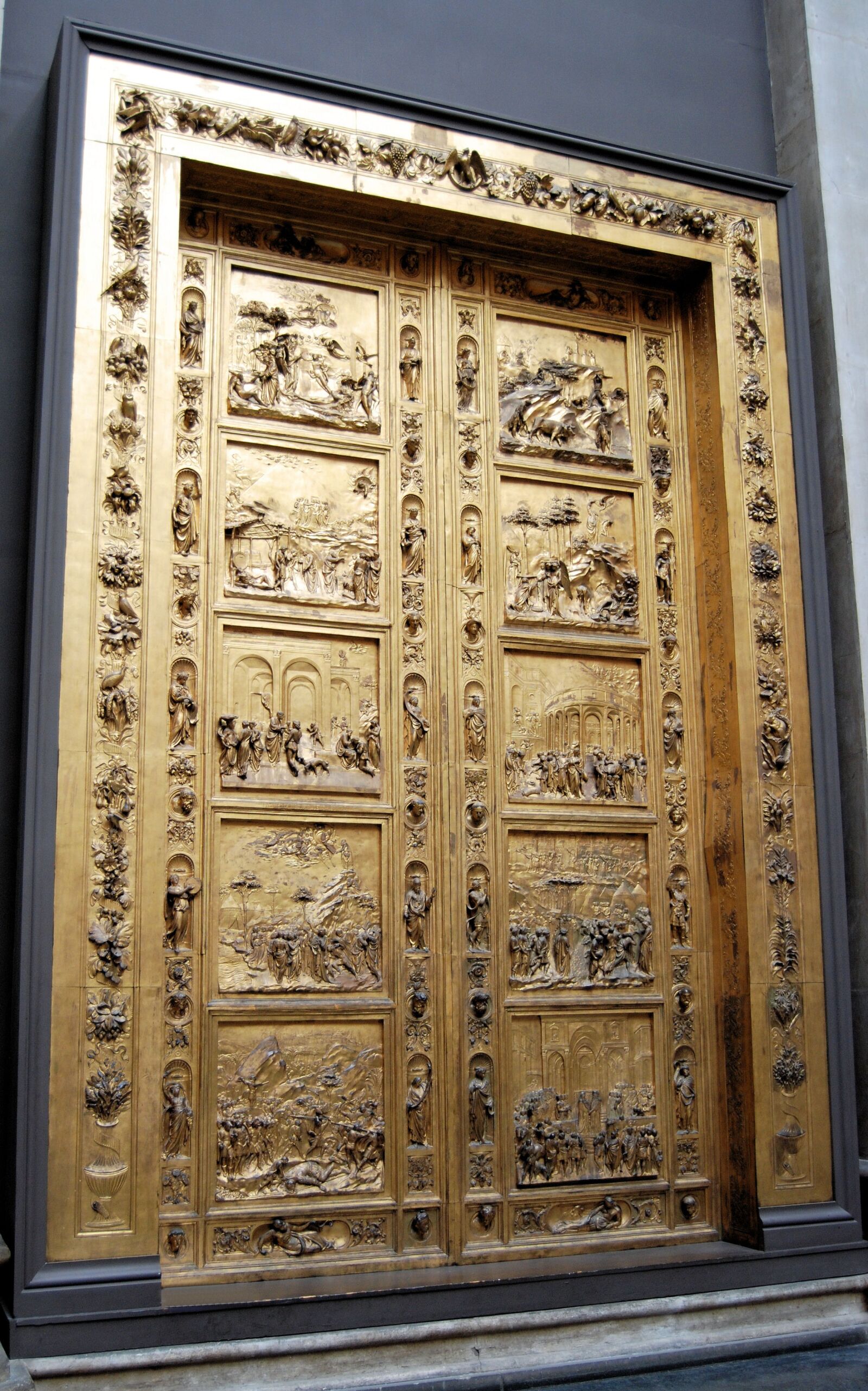 Nikon D80 sample photo. Doors, closed, paneled photography