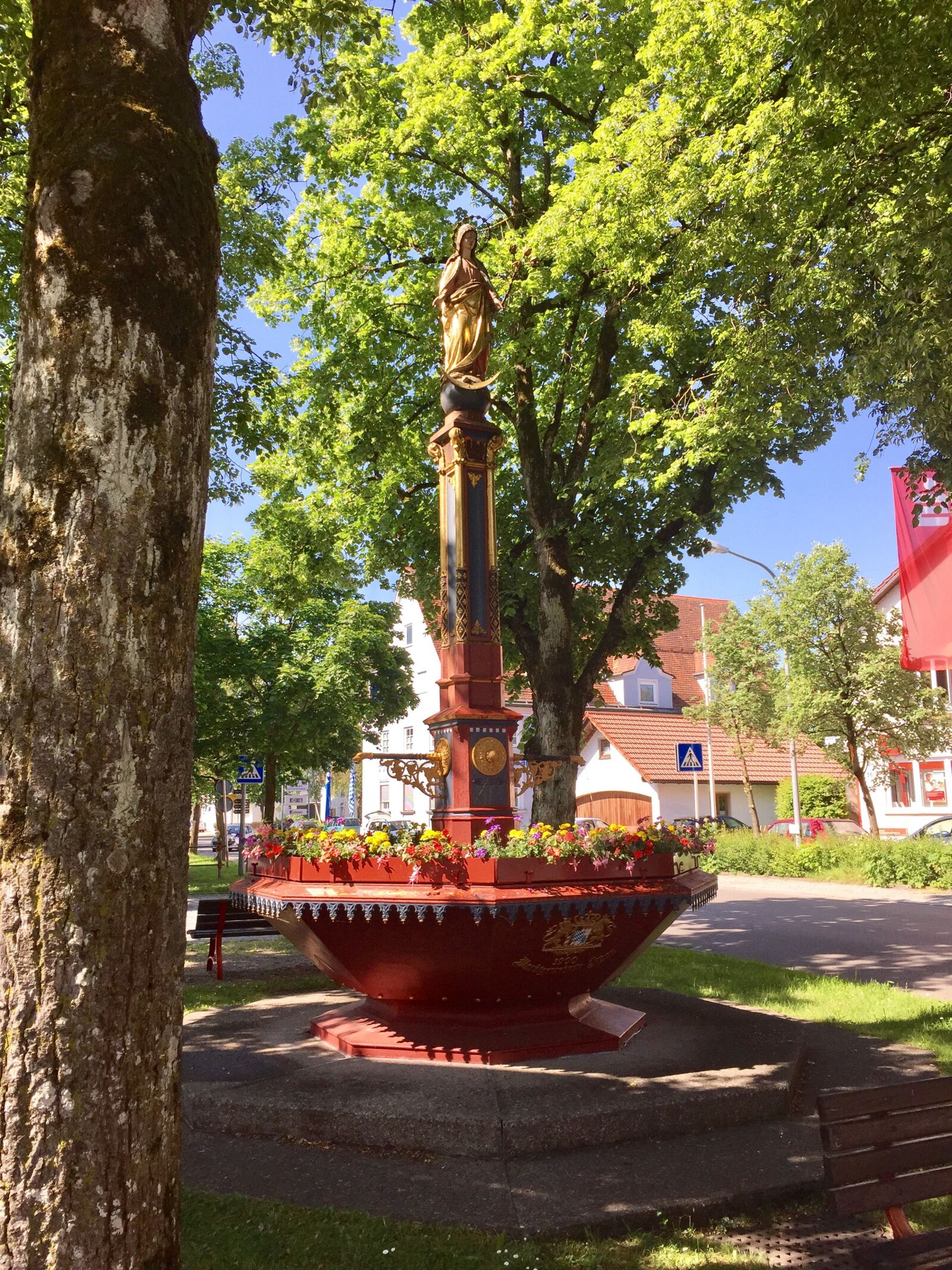 iPhone 6 back camera 4.15mm f/2.2 sample photo. Legau, fountain, allgäu photography