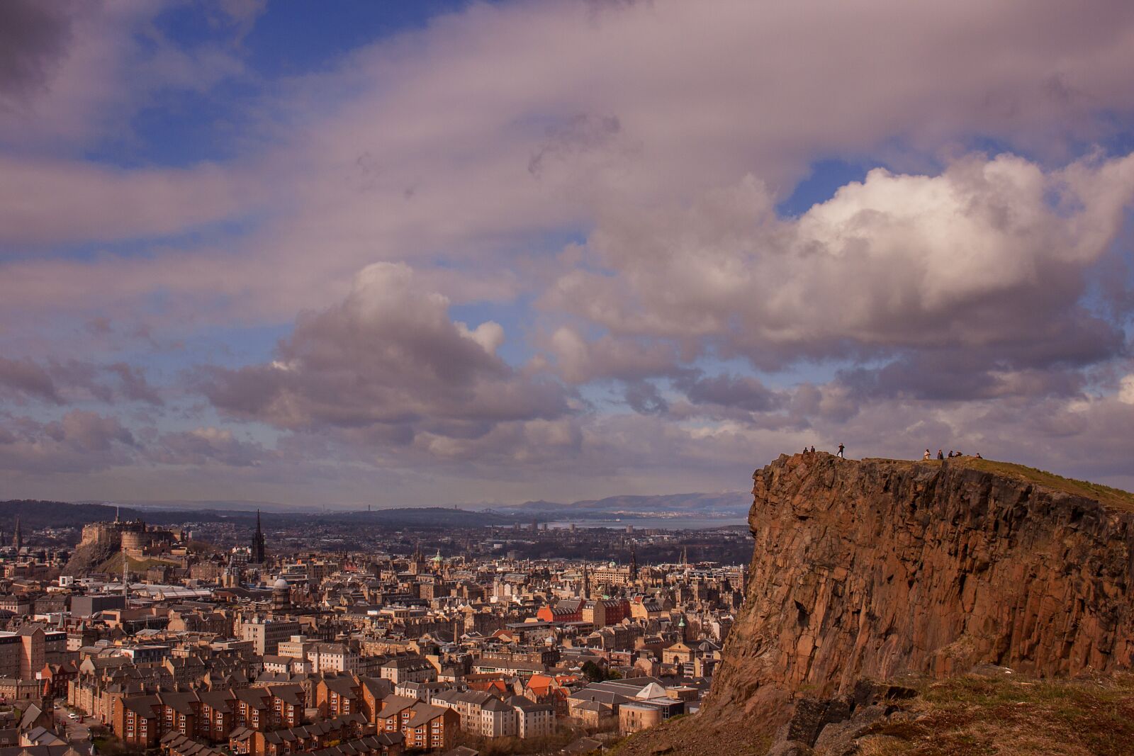 Canon EOS 500D (EOS Rebel T1i / EOS Kiss X3) sample photo. Edinburgh, city, scotland photography