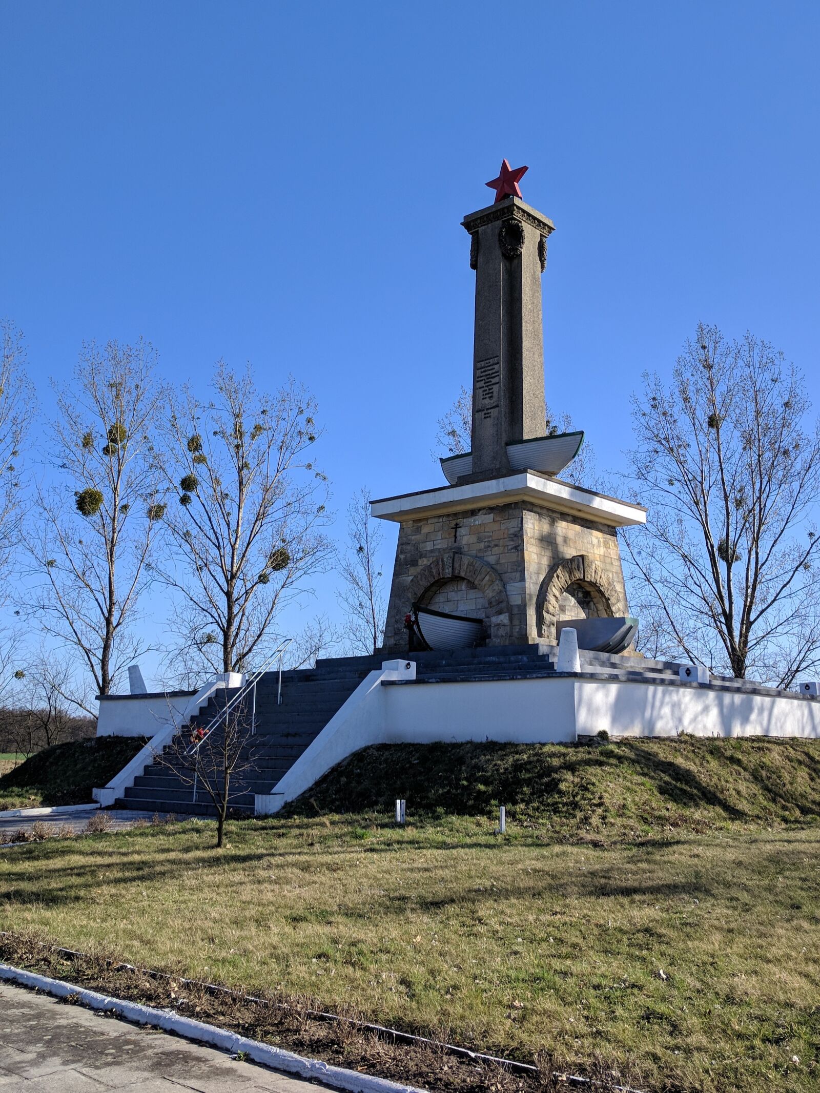 LG Nexus 5X sample photo. Monument, in mikolinie, the photography
