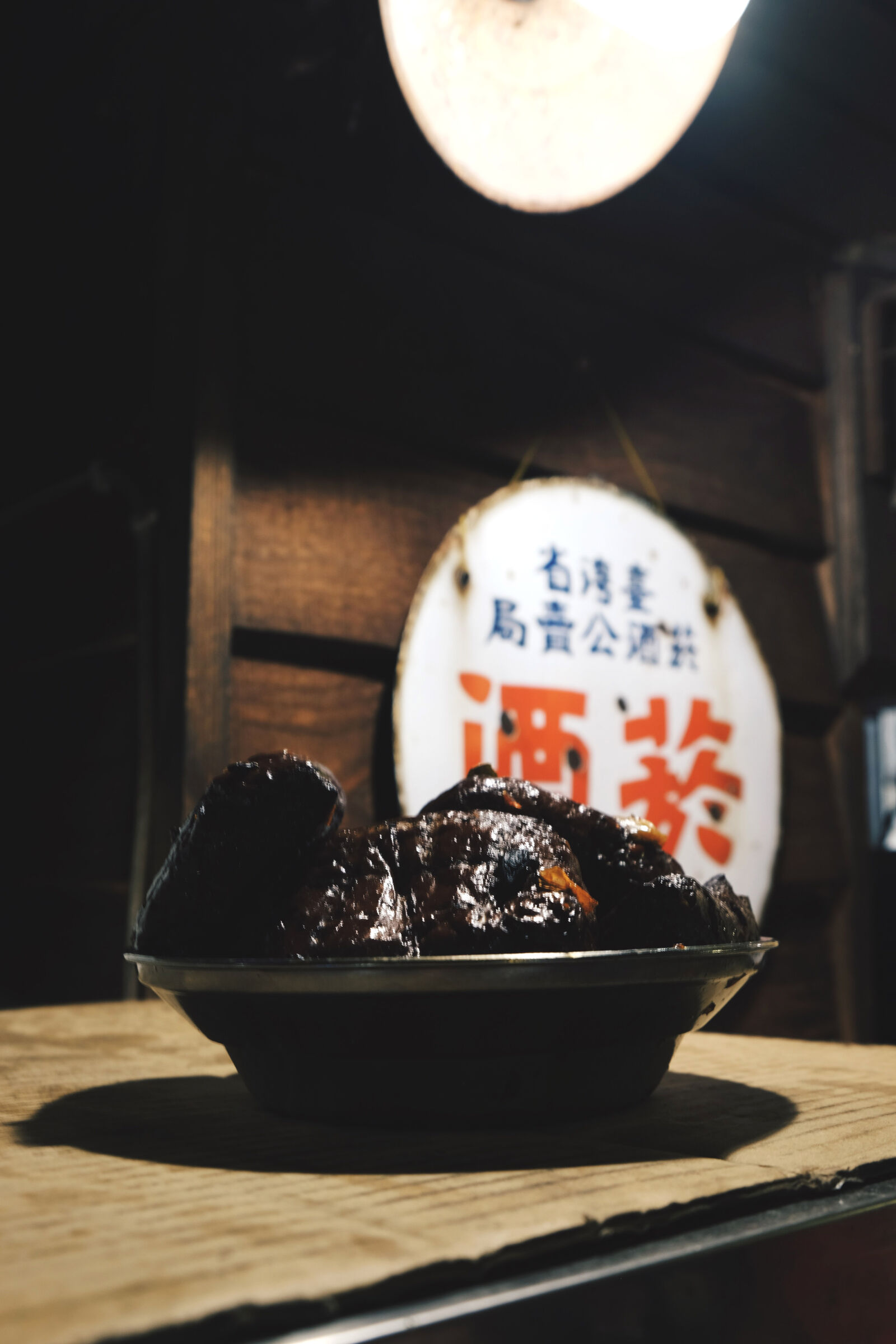Fujifilm X-T10 sample photo. Conrner, food, illuminated, light photography