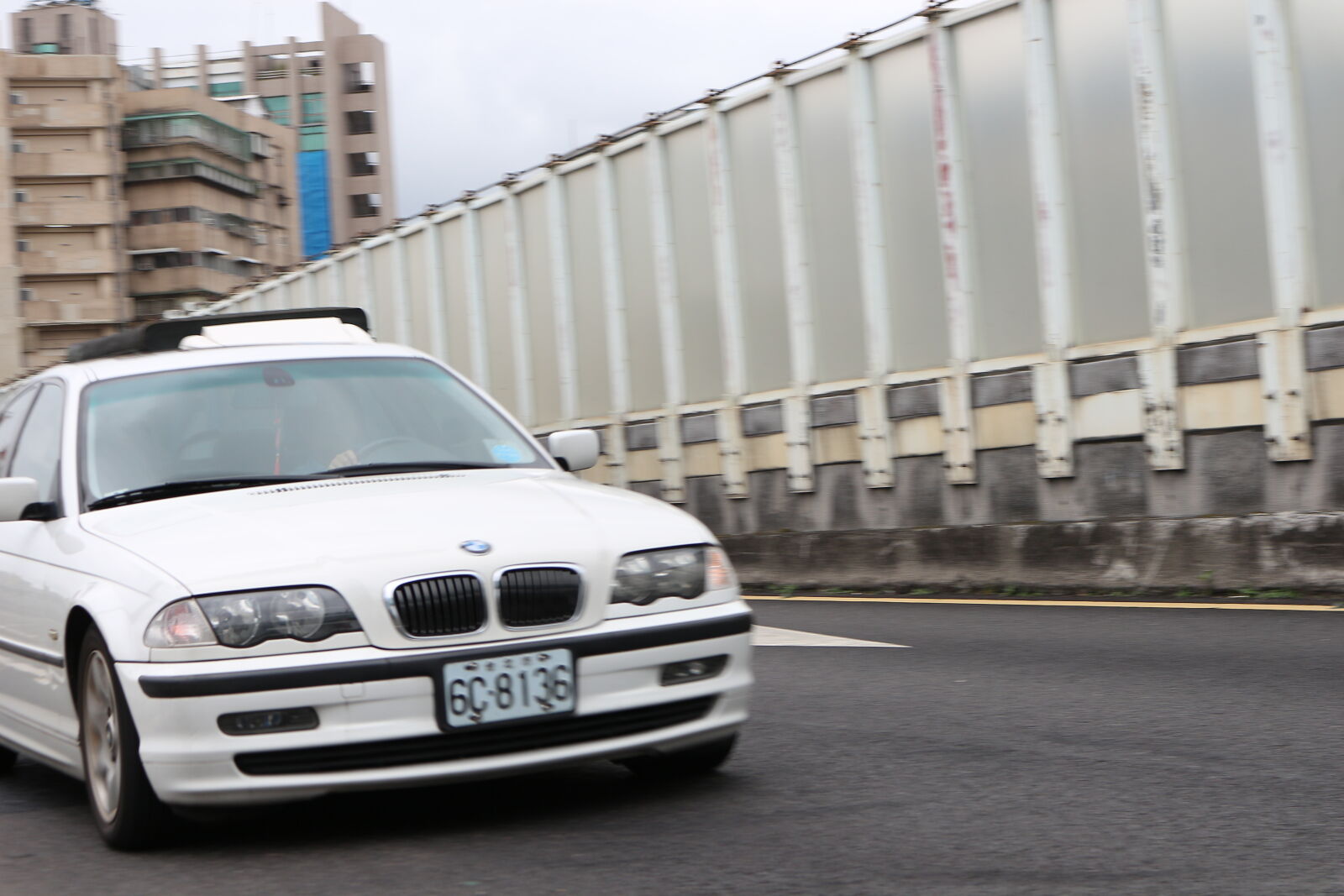 Canon EOS M sample photo