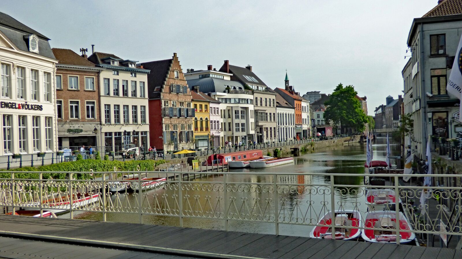 Panasonic Lumix DMC-FZ70 sample photo. Ghent, belgium, architecture photography