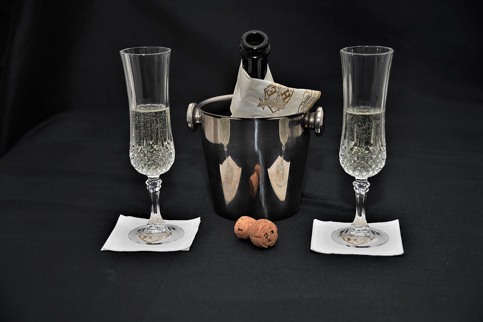 Nikon D610 sample photo. Champagne, cork, champagne glasses photography