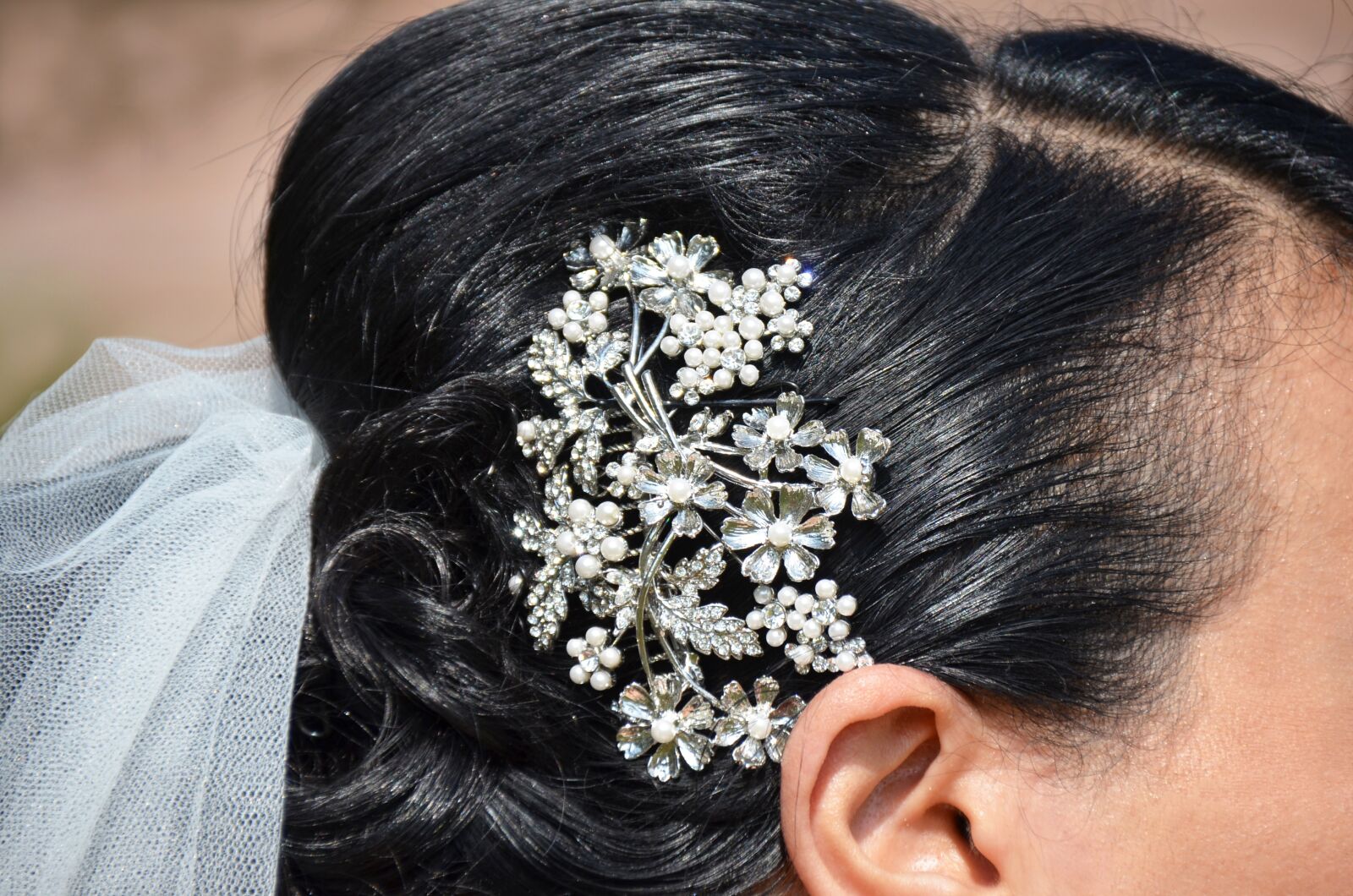 Nikon D7000 sample photo. Adornment, hairstyle, bun photography
