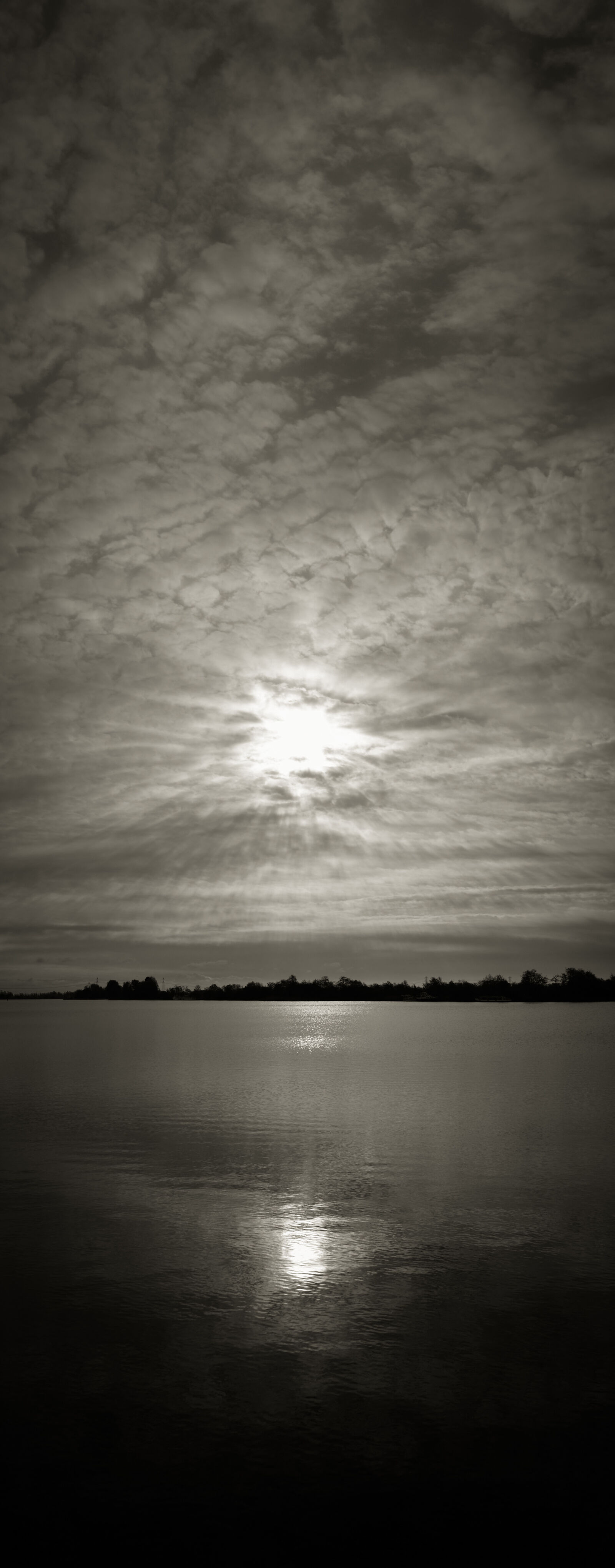 Fujifilm X100S sample photo. Skies photography