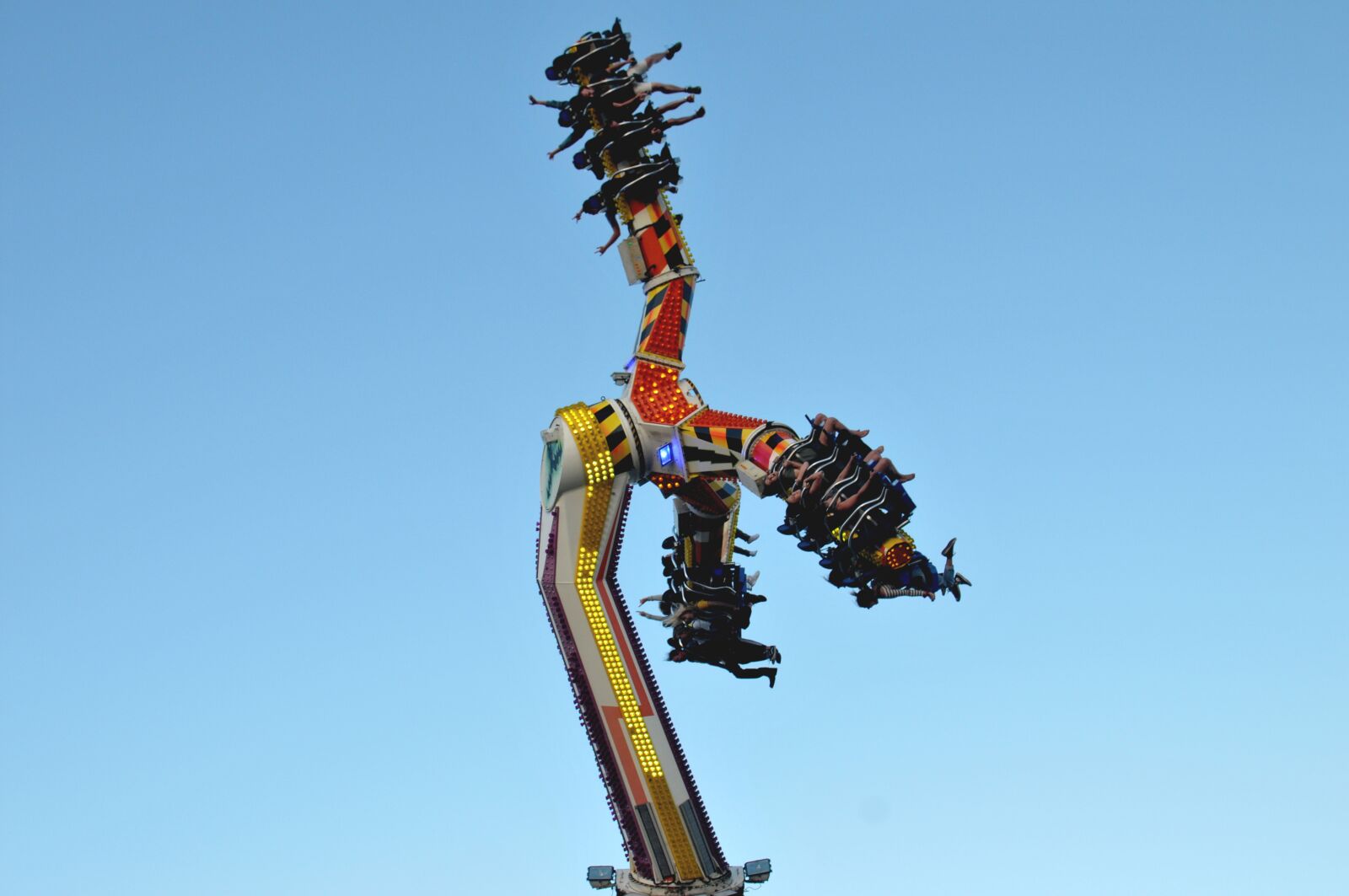 Nikon D300S sample photo. Fair, colours, fun photography