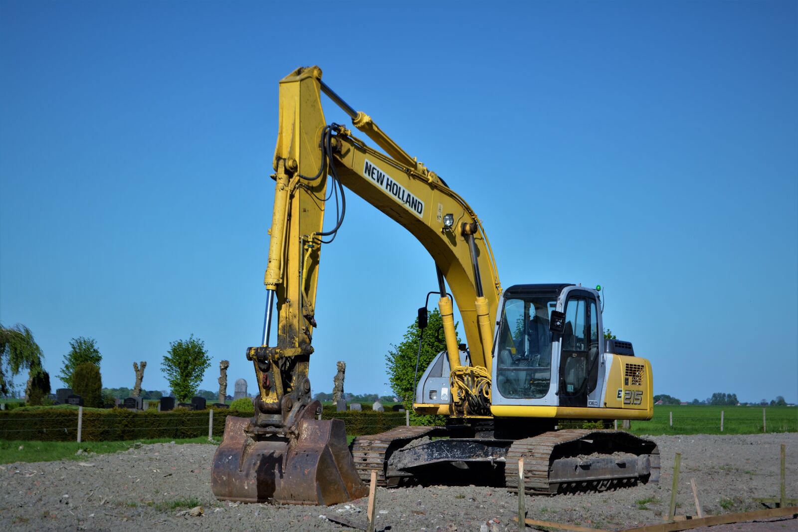 Nikon D5200 sample photo. Excavators, new holland, site photography