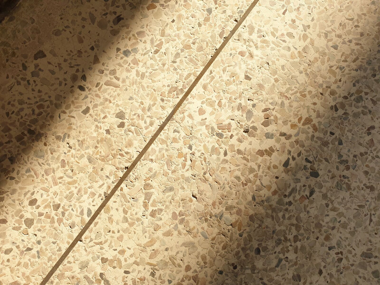 Samsung Galaxy Note9 sample photo. Material, marble, sunshine photography