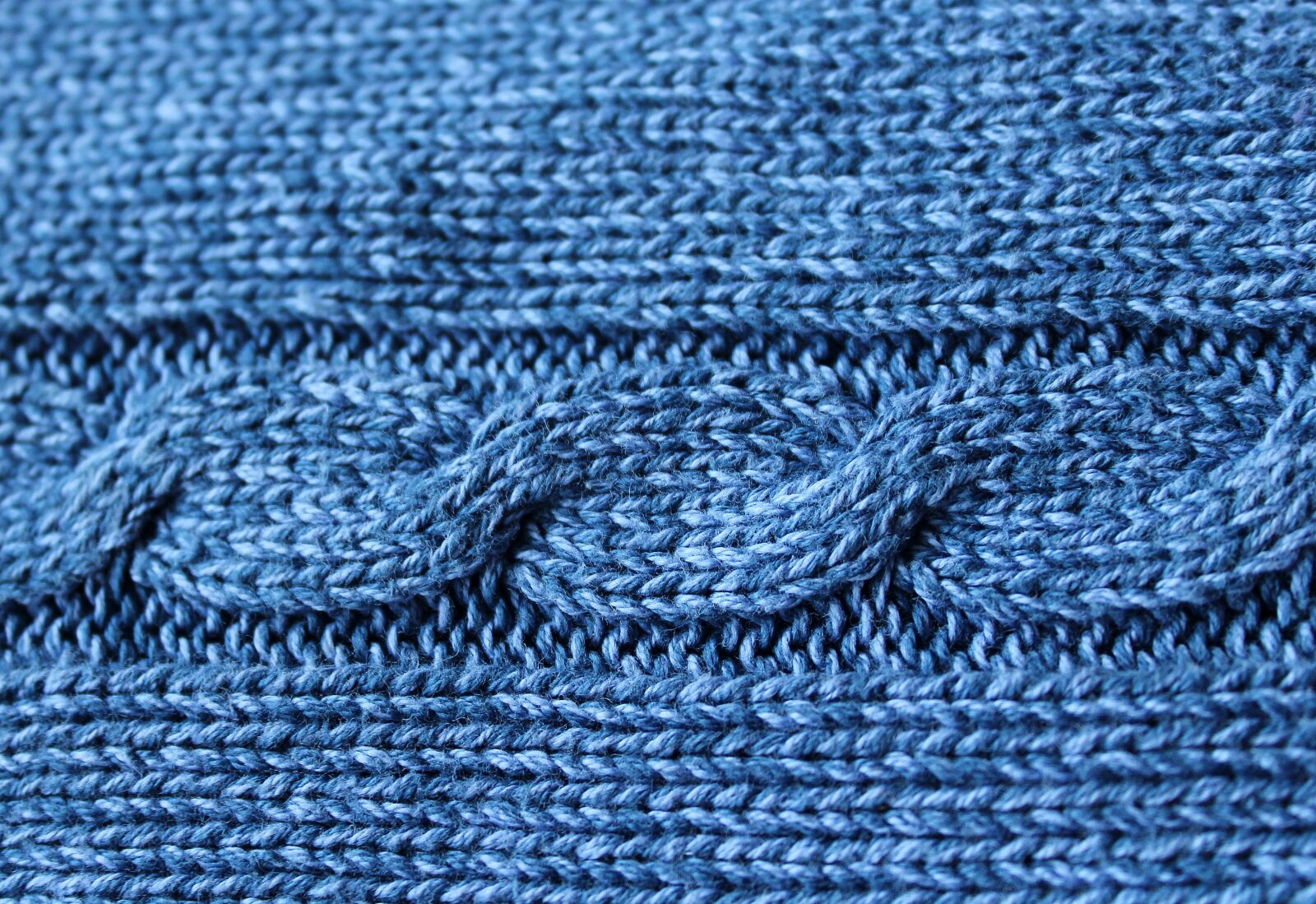 Canon EOS 1200D (EOS Rebel T5 / EOS Kiss X70 / EOS Hi) sample photo. Fabric, fiber, textile photography