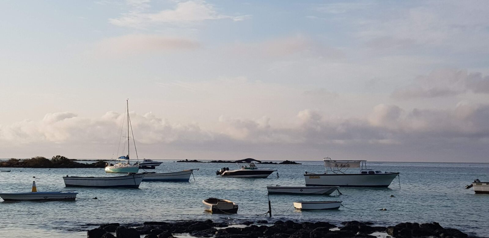 Samsung Galaxy S8 sample photo. Boats, sea, ocean photography