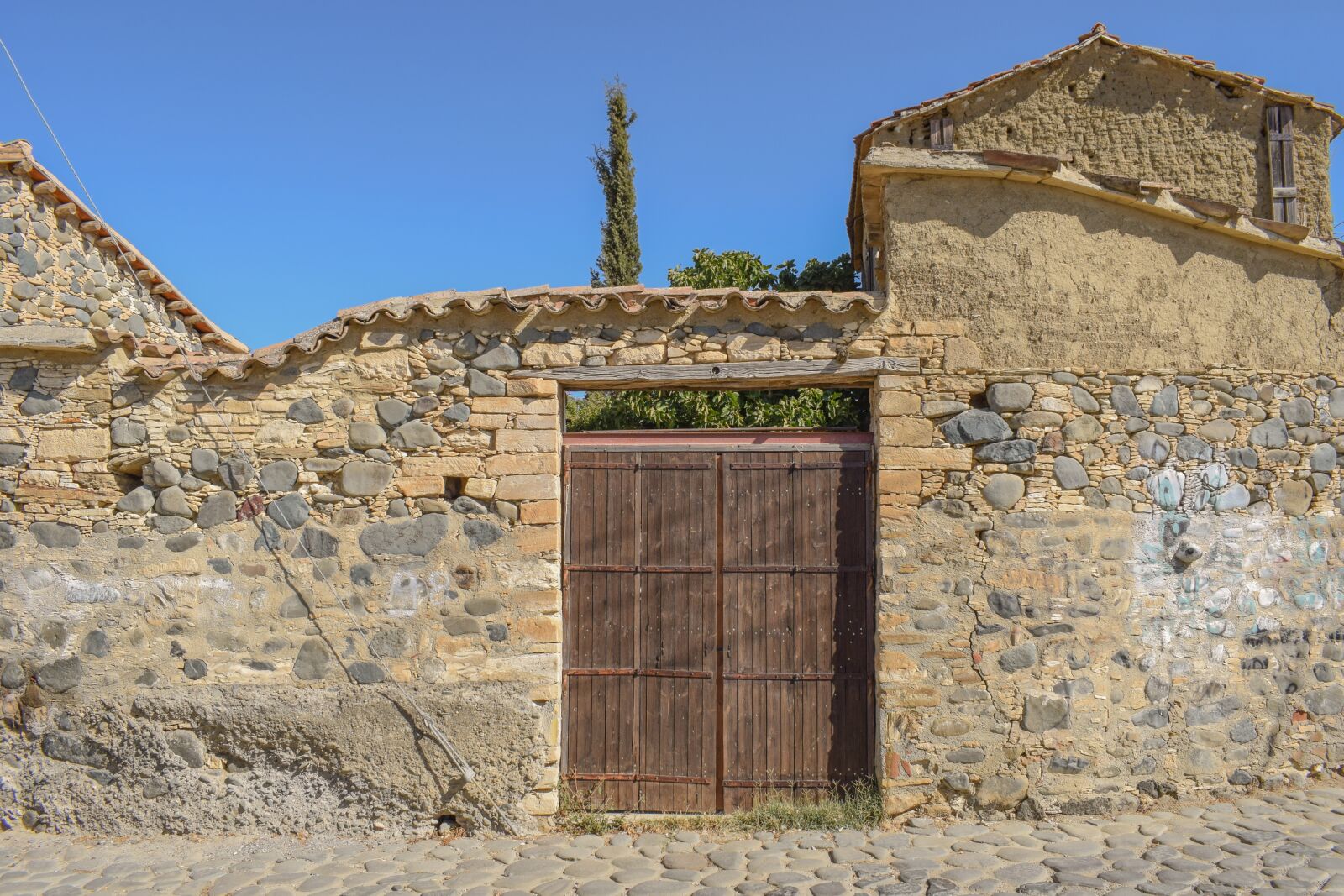 Nikon D3300 sample photo. Old house, traditional, architecture photography