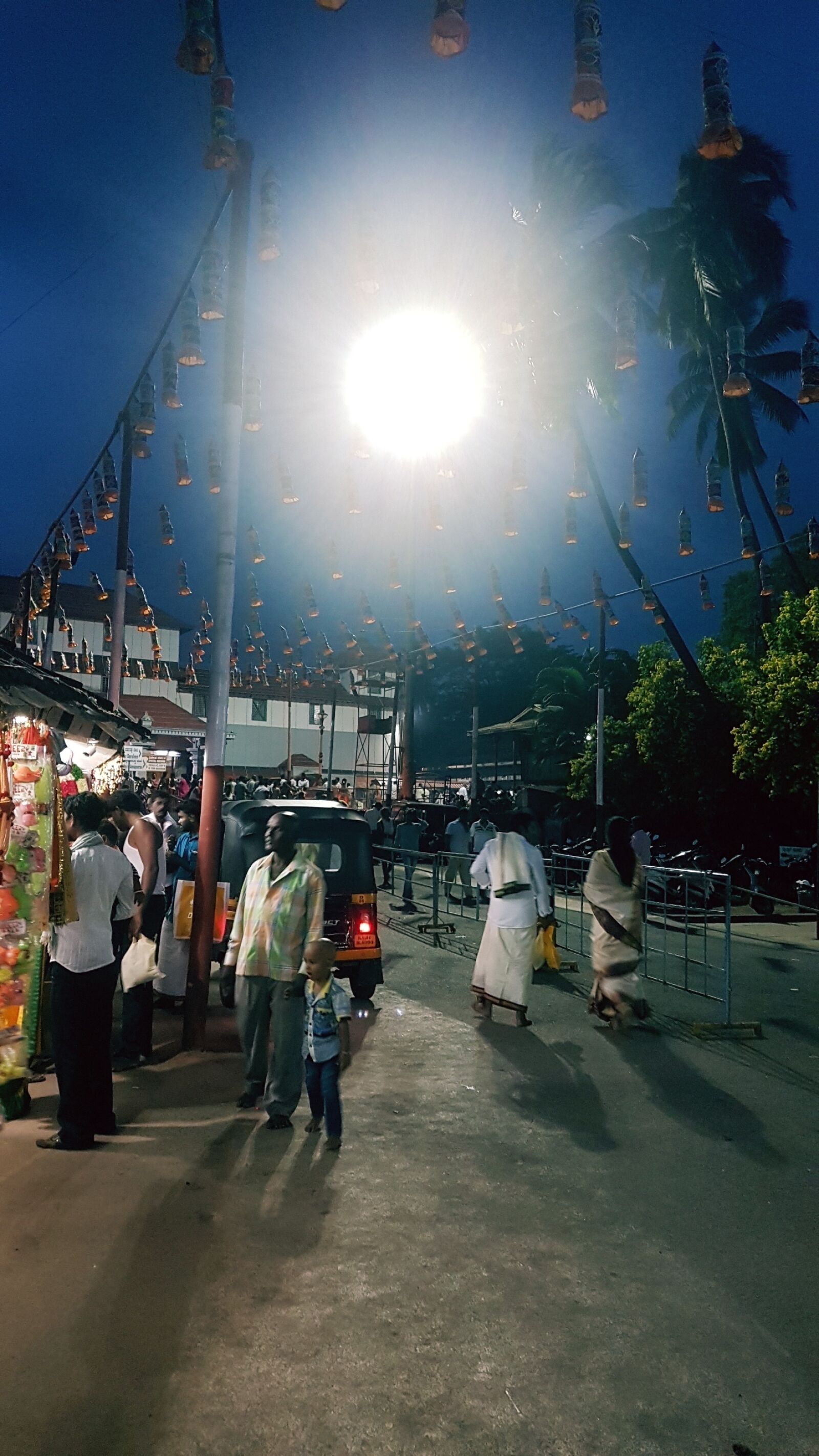 Samsung Galaxy S7 Edge sample photo. Street, dharmathala photography