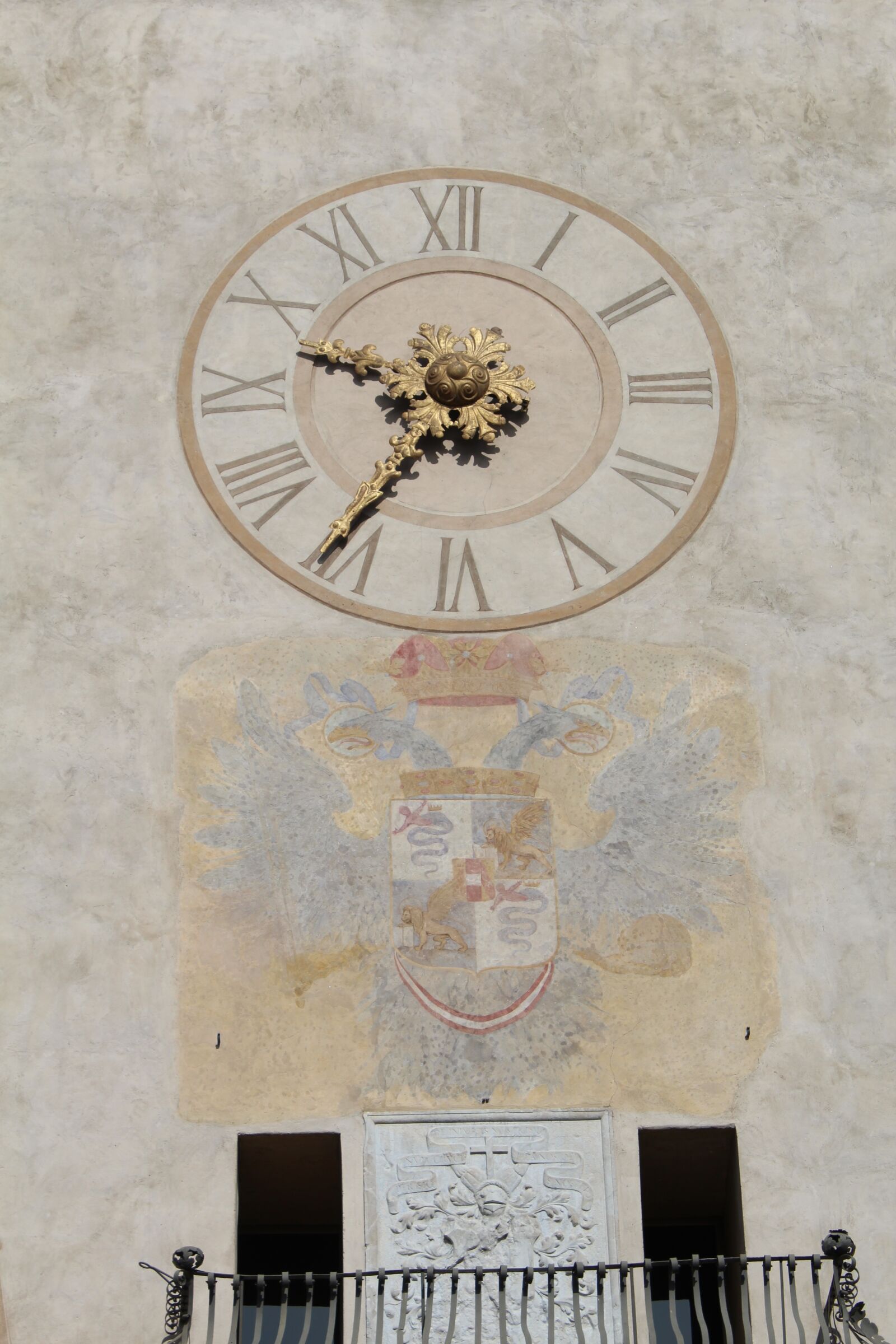 Canon EOS 1200D (EOS Rebel T5 / EOS Kiss X70 / EOS Hi) sample photo. Watch, dial, roman numbers photography