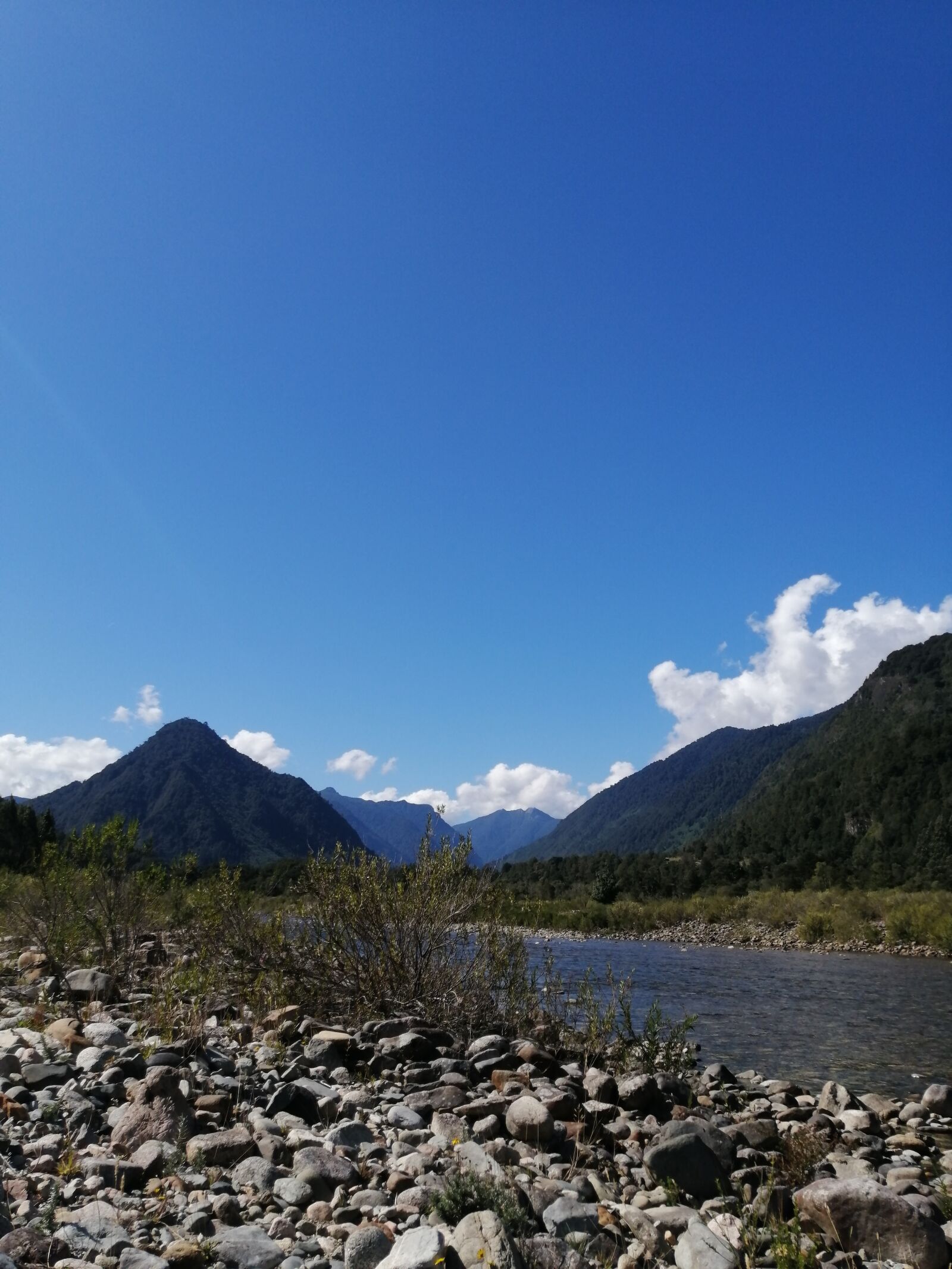 HUAWEI P30 LITE sample photo. River, mountains, landscape photography