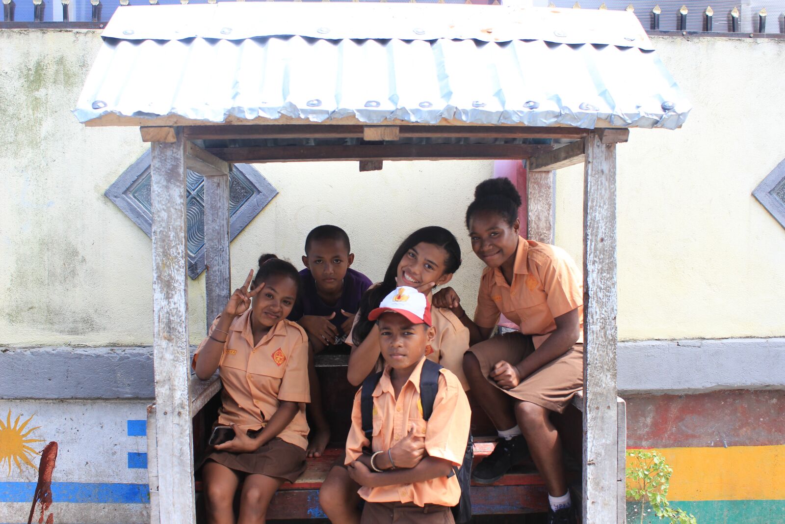 Canon EOS 600D (Rebel EOS T3i / EOS Kiss X5) sample photo. Childhood, teenager, friendship photography
