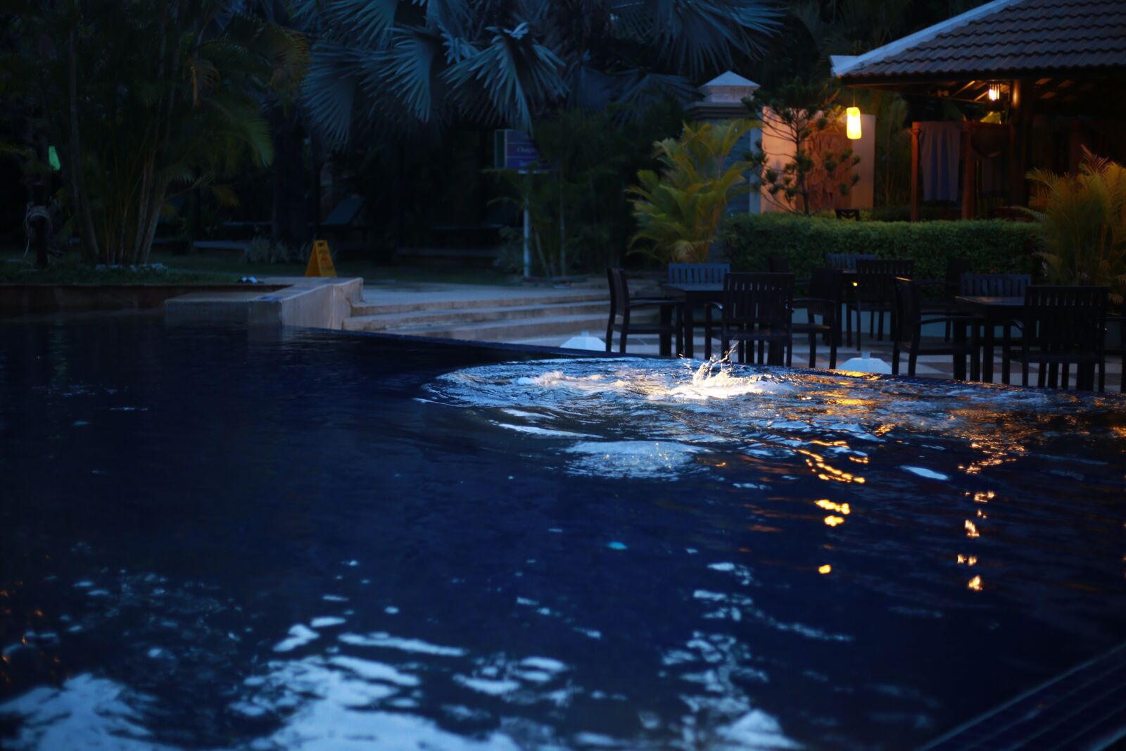 Canon EOS 6D sample photo. Swimming pool, next evening photography