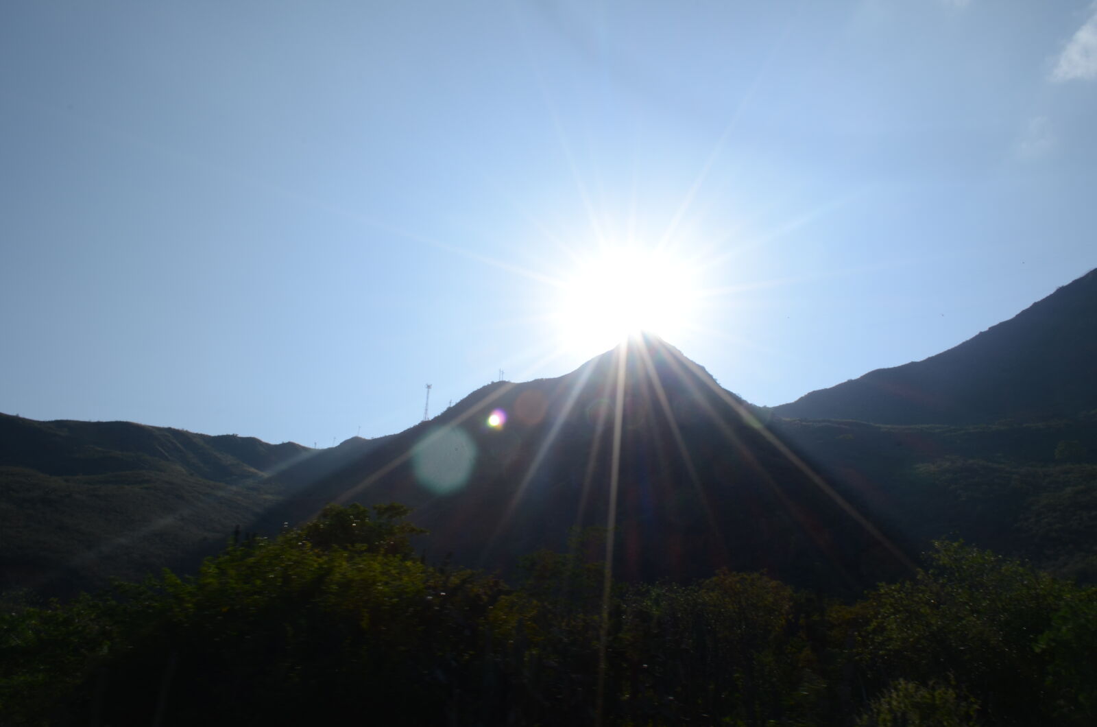 Nikon D5100 sample photo. Mountains, sun, sunset photography