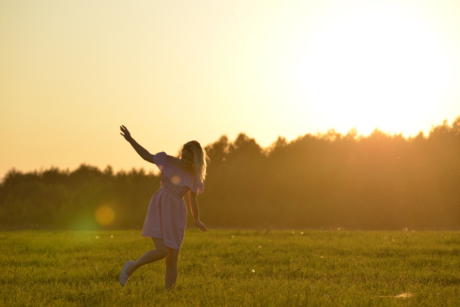 Nikon D800 sample photo. Summer, sunny, blonde in photography