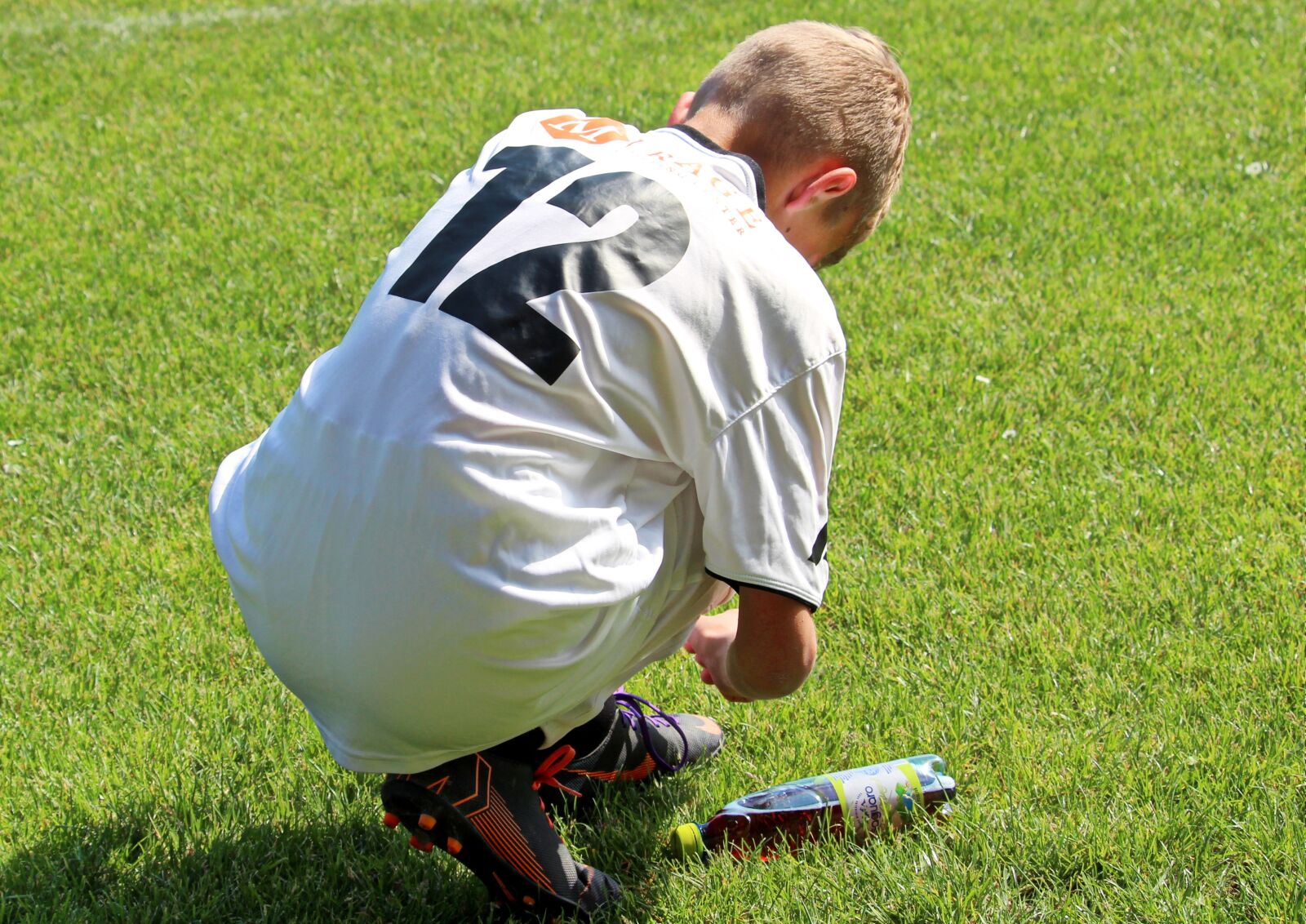 Canon EF-S 55-250mm F4-5.6 IS STM sample photo. Football, pupils, sport photography