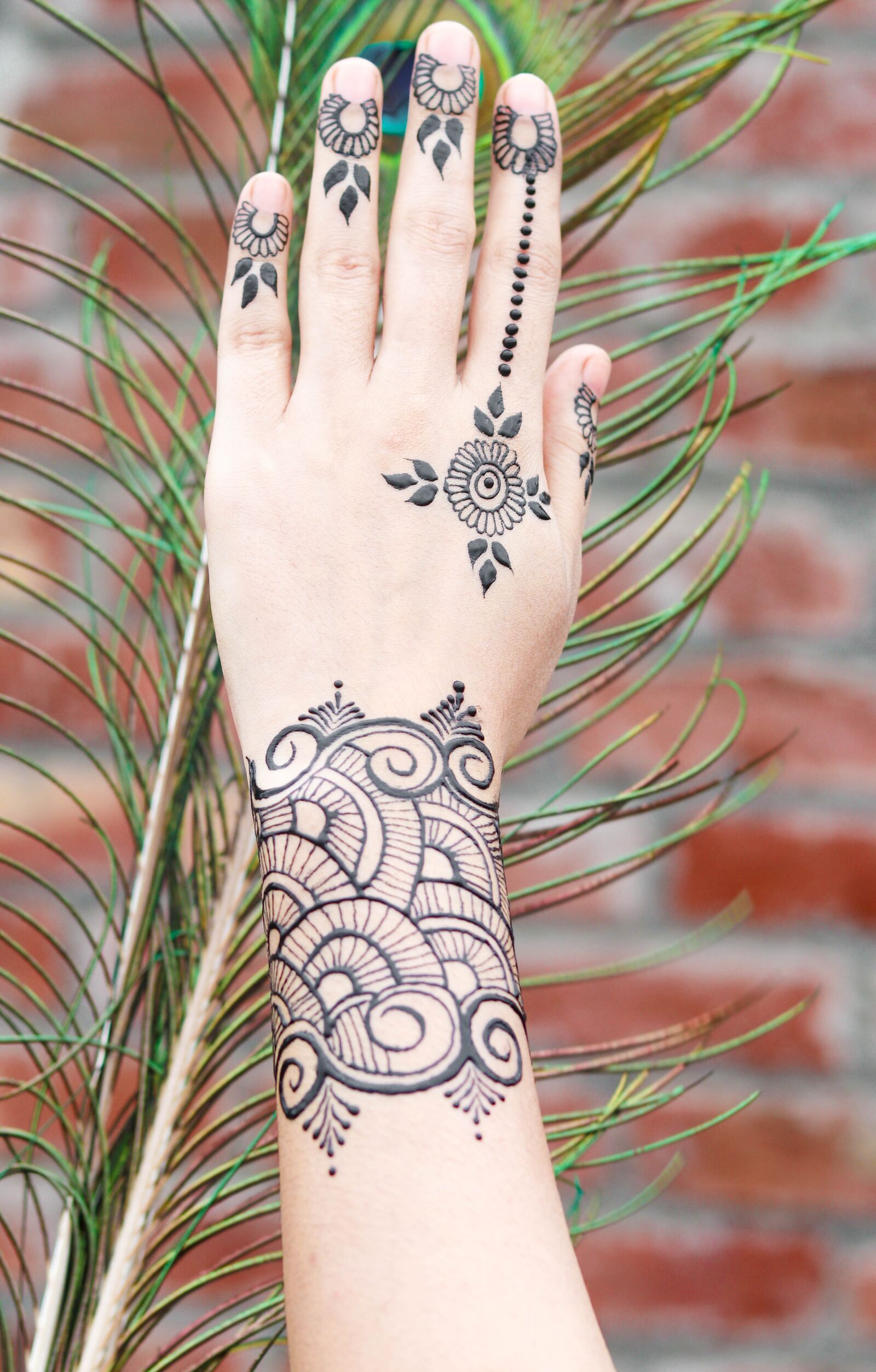 Canon EOS 80D sample photo. Henna, hands, mehendi photography