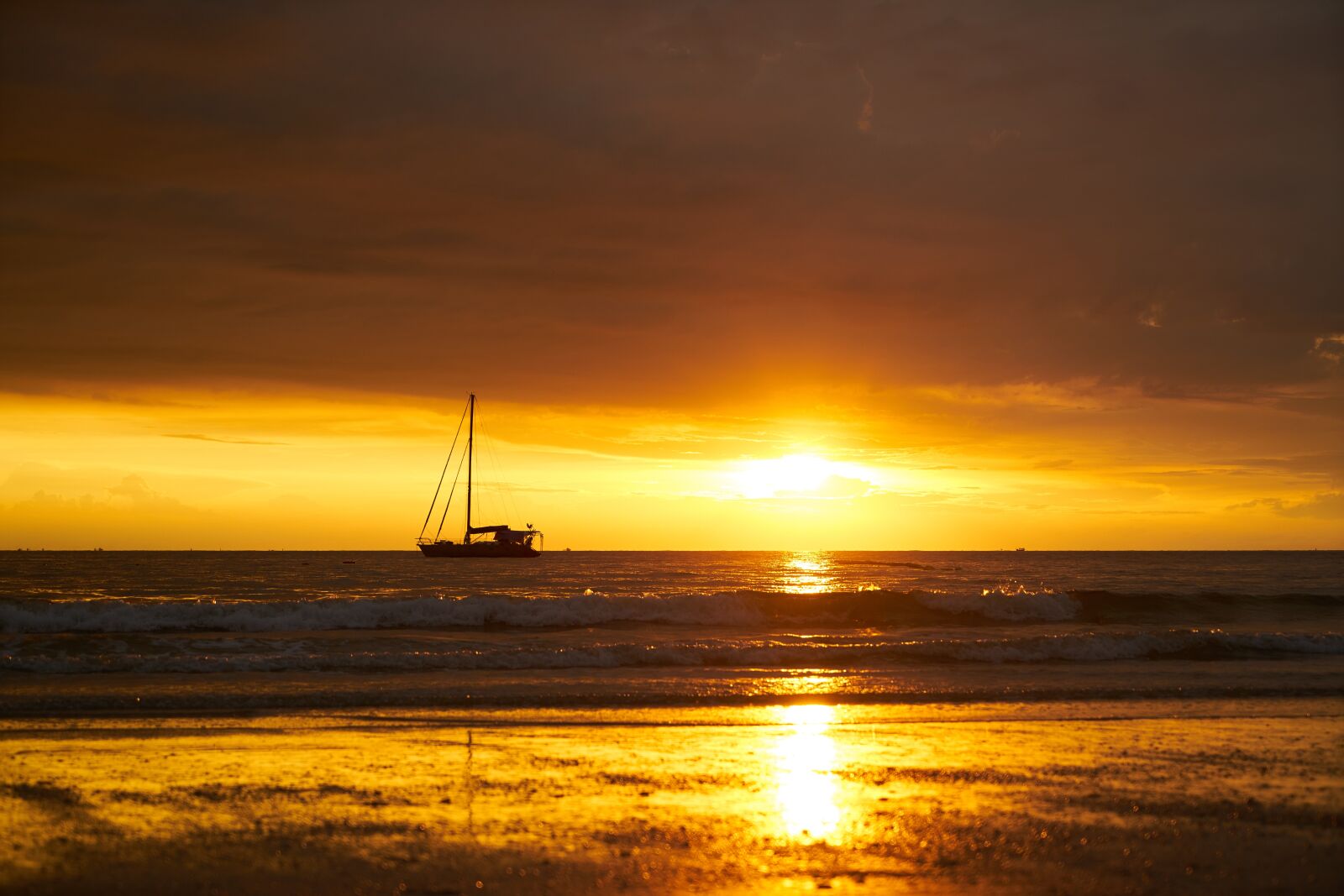 Sony a7R II sample photo. Landscape, solar, nature photography