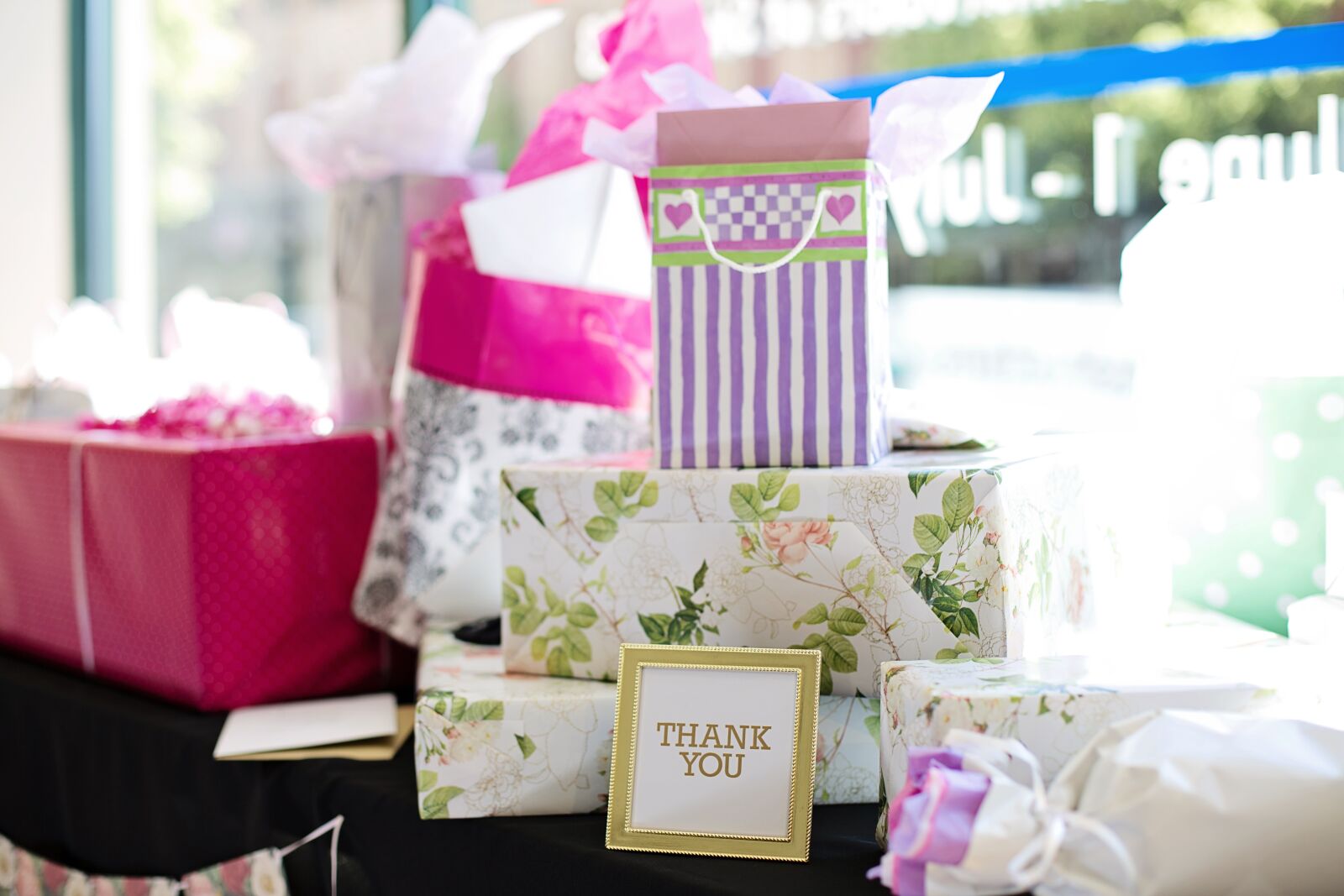 Canon EF 50mm F1.4 USM sample photo. Gifts, presents, bridal shower photography