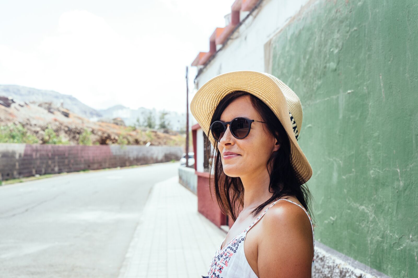 Sony a7 II + Sony Vario Tessar T* FE 24-70mm F4 ZA OSS sample photo. Happy, woman, female photography