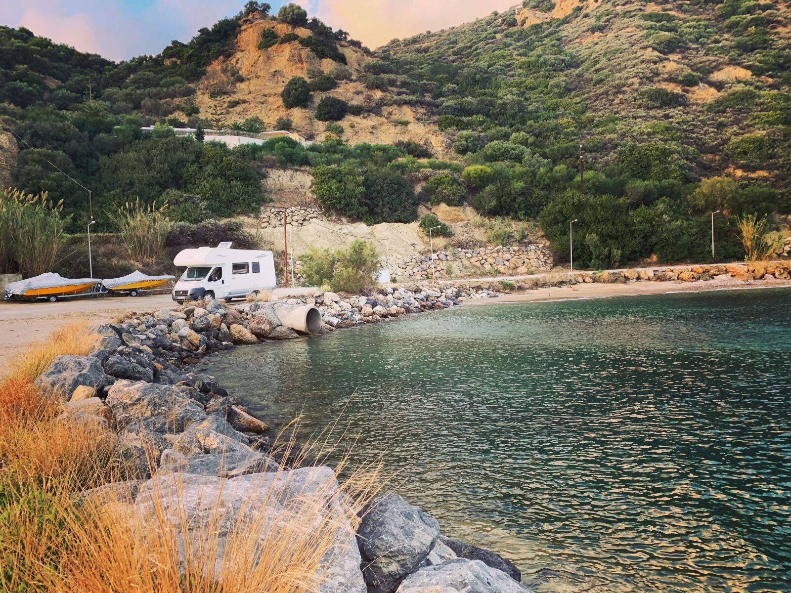 Apple iPhone XR sample photo. Camper, van, trip photography