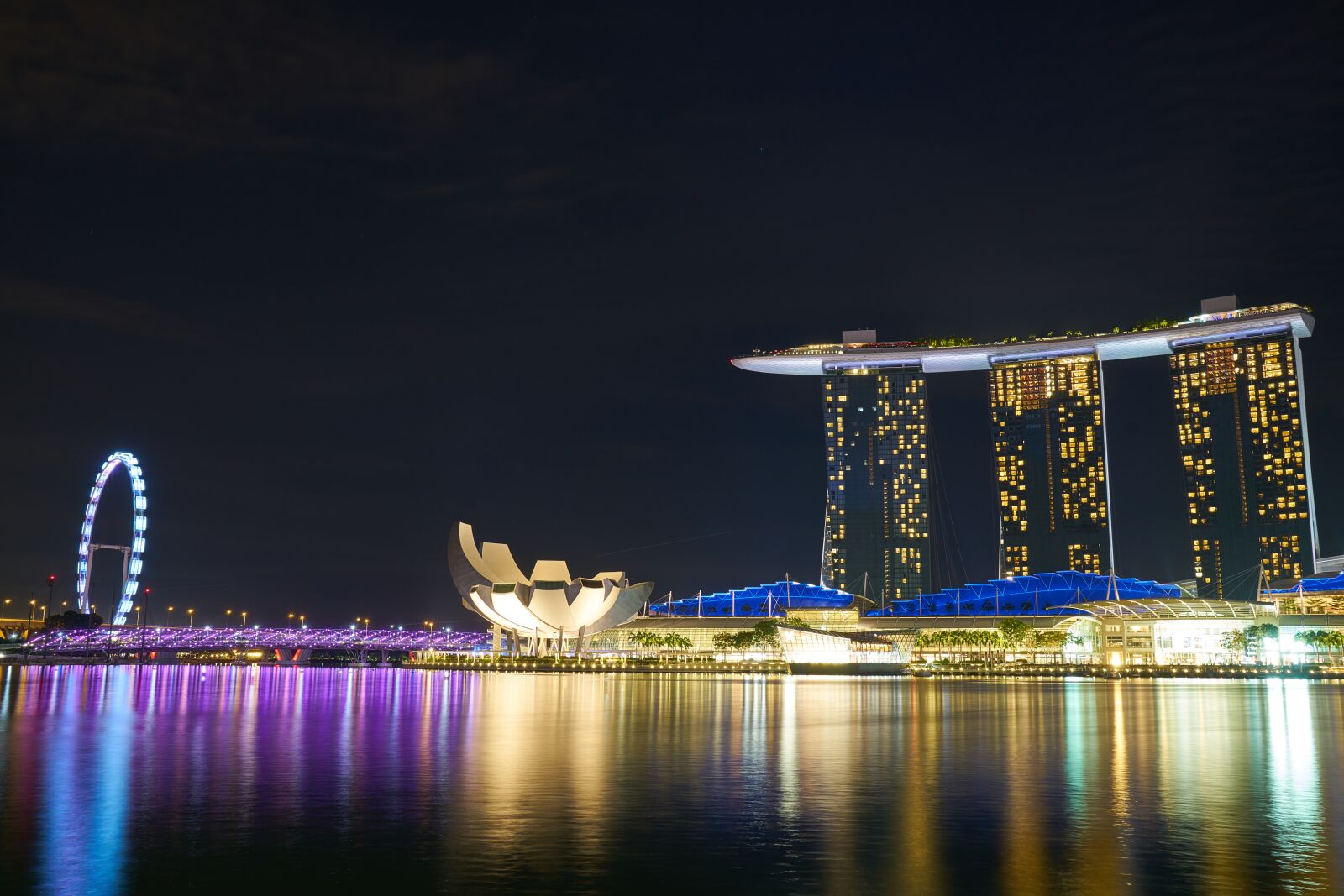 Sony a7R II sample photo. Marina bay sands, hotel photography