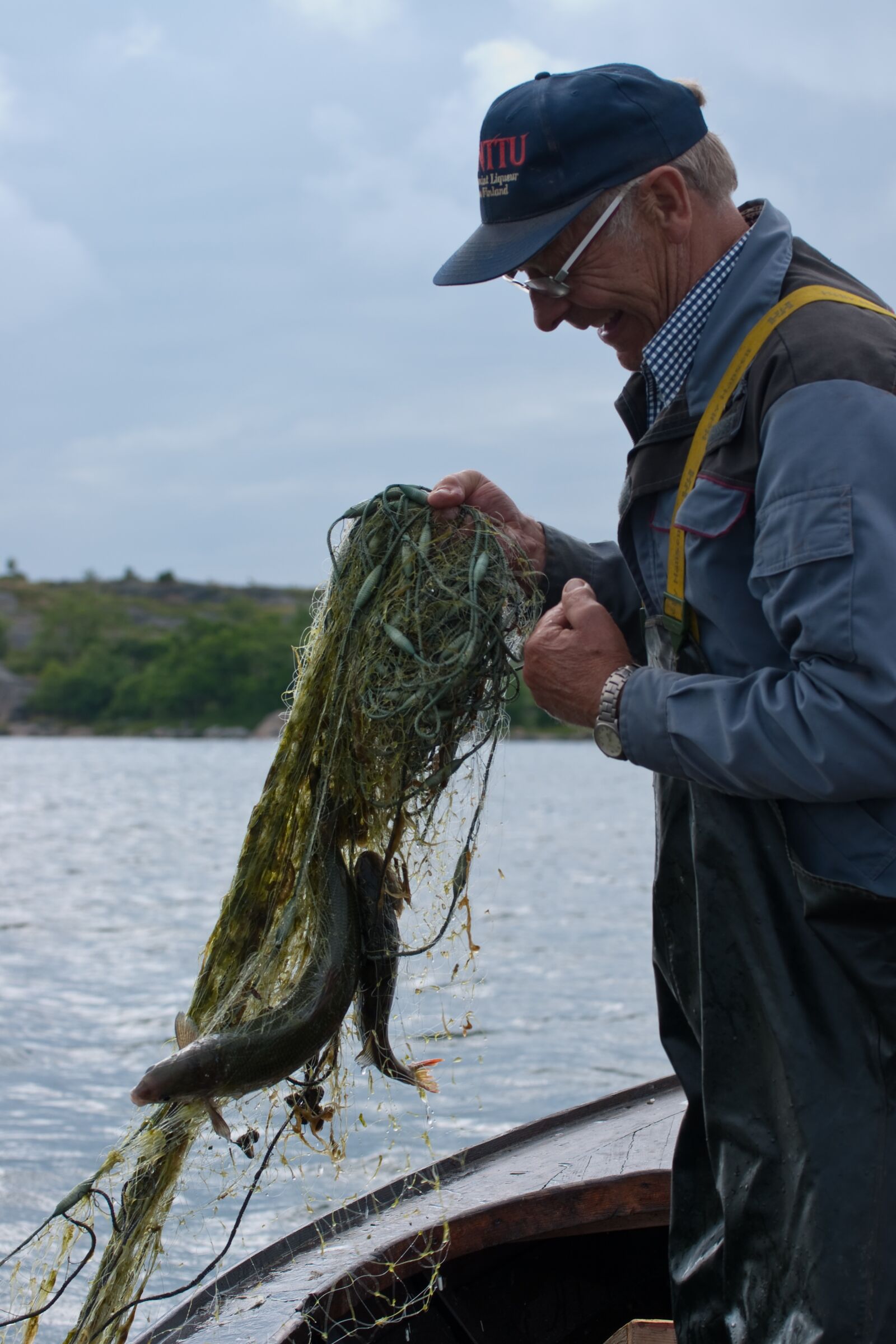 Sony Alpha DSLR-A700 sample photo. Fishing, net, åland photography