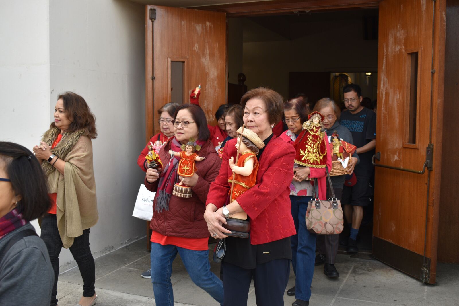 Nikon D3500 sample photo. Devotees, procession, faith photography
