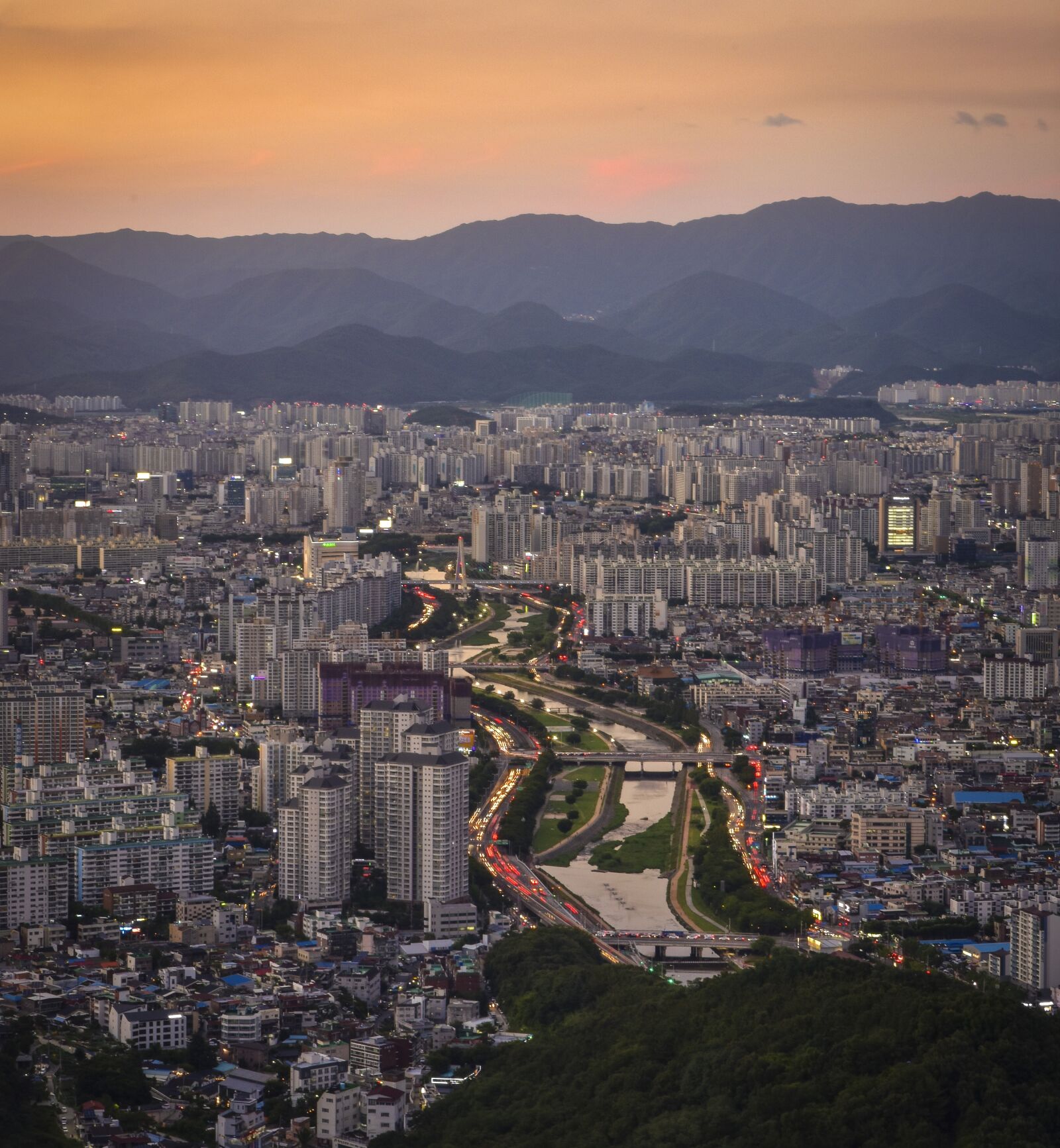 Nikon D7200 sample photo. South korea, daegu, sunset photography