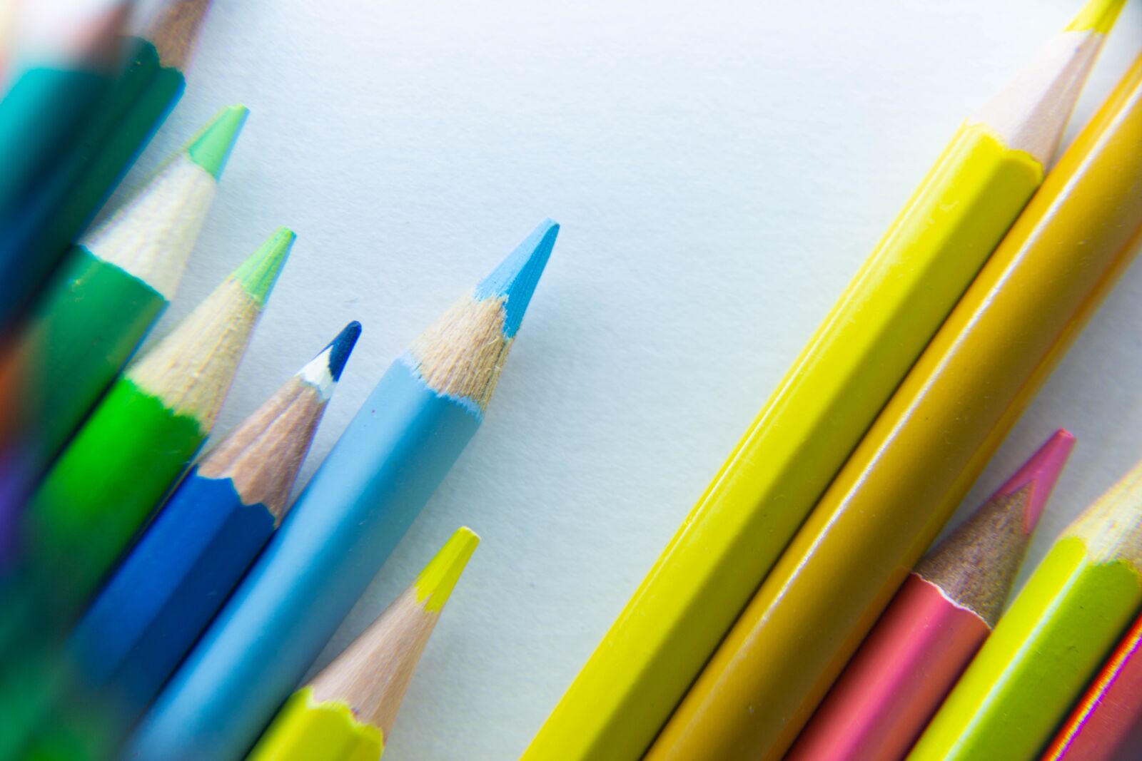 Nikon D7200 sample photo. Colored pencils, colorful, full photography
