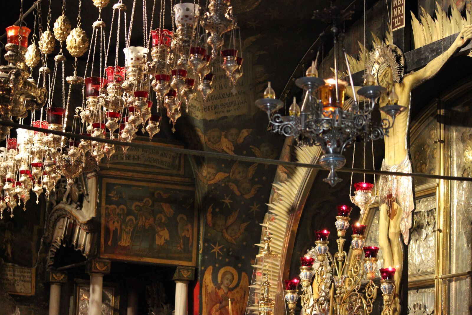 Canon EOS 600D (Rebel EOS T3i / EOS Kiss X5) sample photo. Holy land, candles, crucifix photography