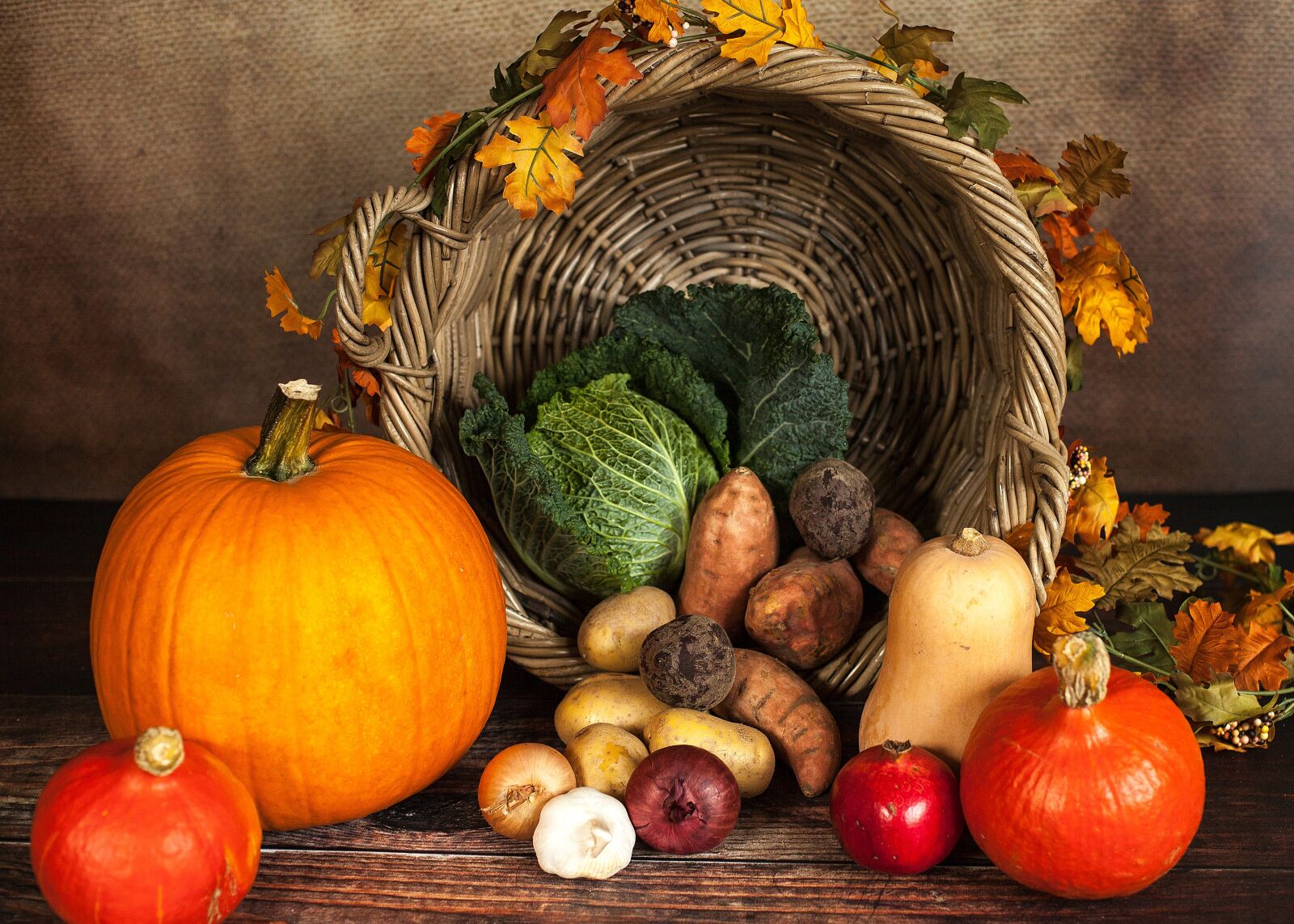 Canon EOS 5D Mark II sample photo. Pumpkin, vegetables, autumn photography