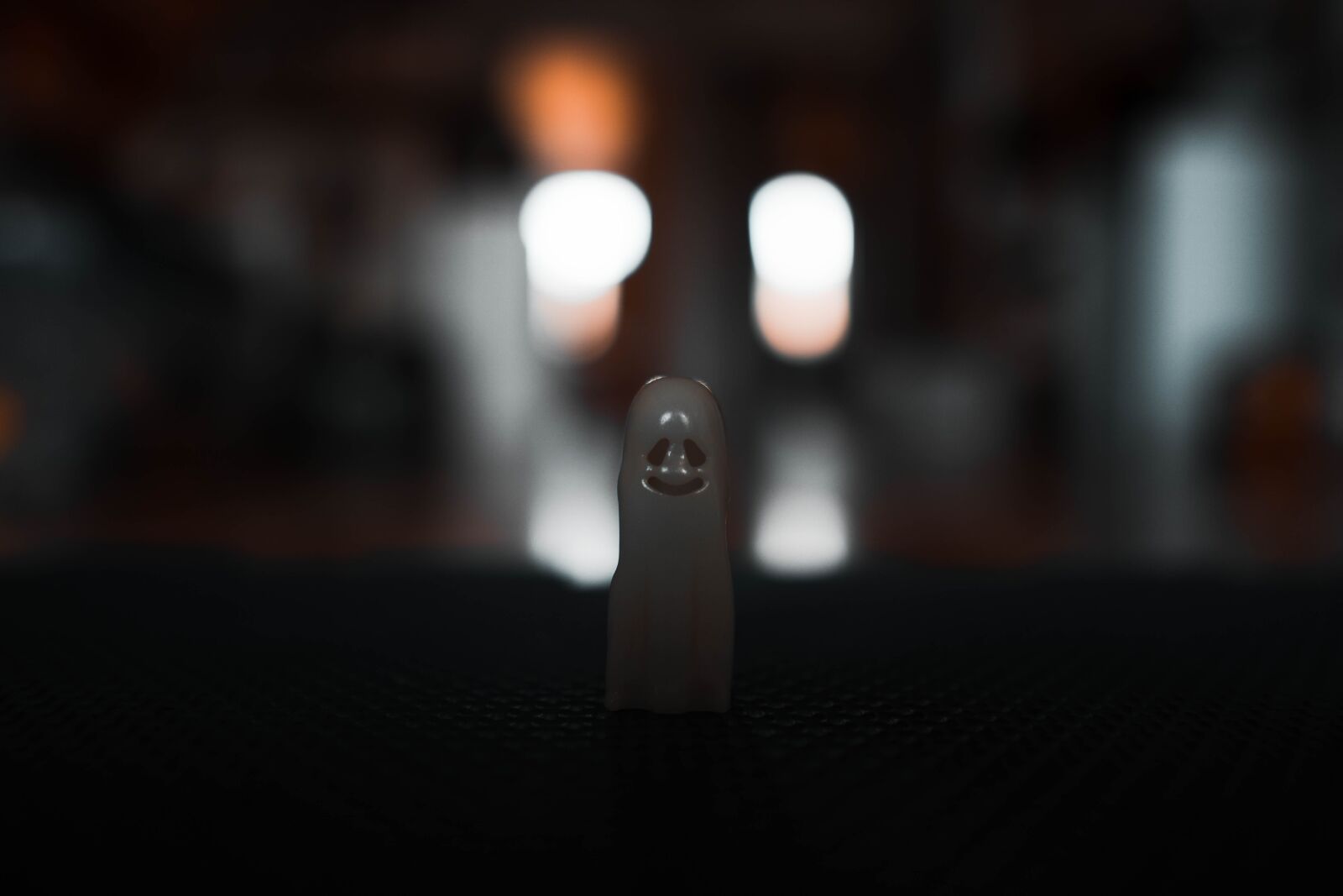 Sony a6400 + Sigma 16mm F1.4 DC DN | C sample photo. The spirit, fear, halloween photography