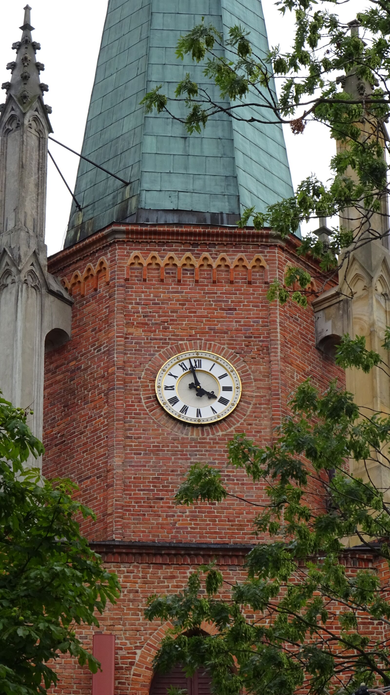 Sony Cyber-shot DSC-WX350 sample photo. Clock, church, tower photography