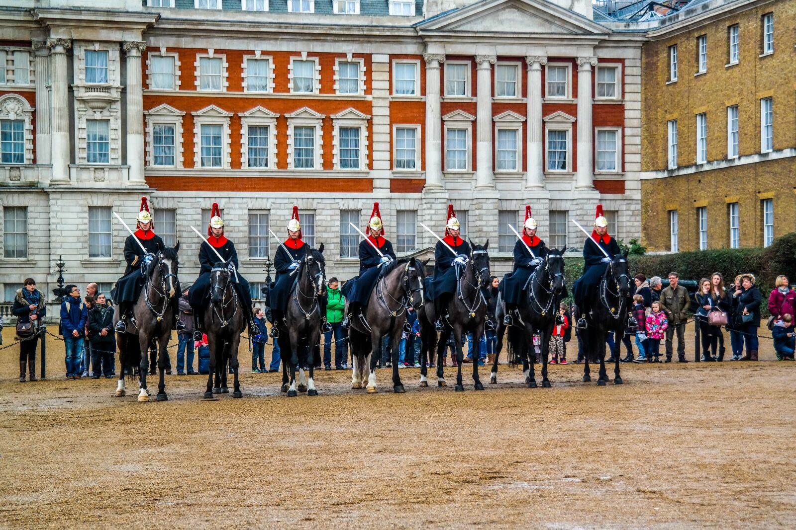 Samsung NX300 sample photo. Republican guard, england, queen photography