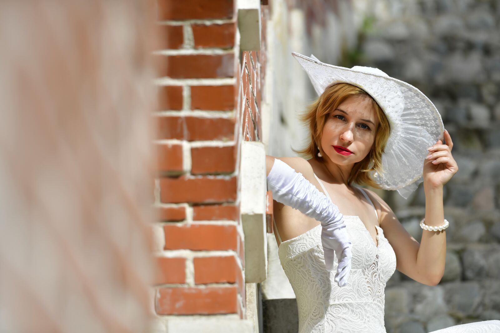 Nikon D5 sample photo. Woman, bride, fashion photography