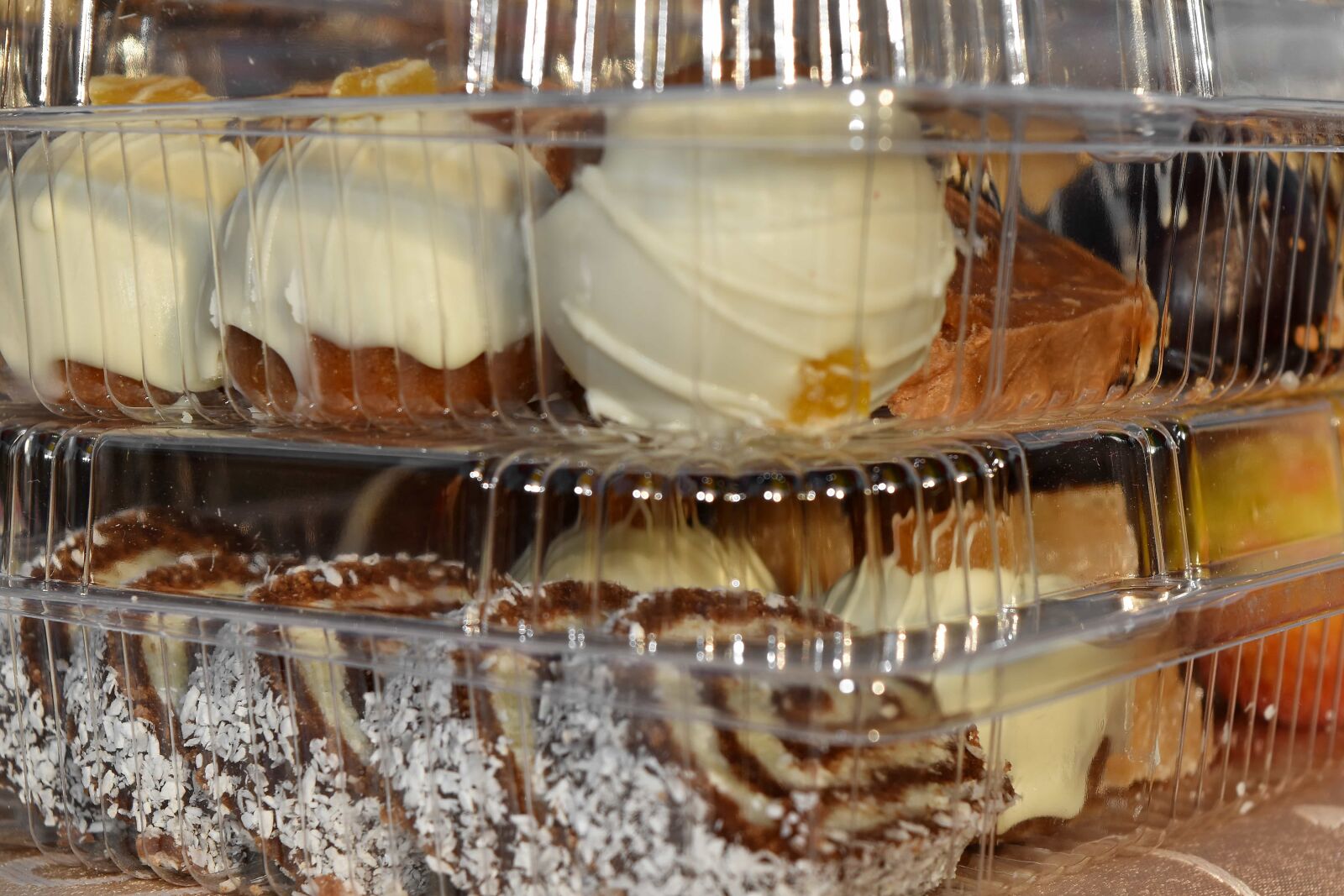 Nikon D5500 sample photo. Biscuit, handmade, organic, cream photography