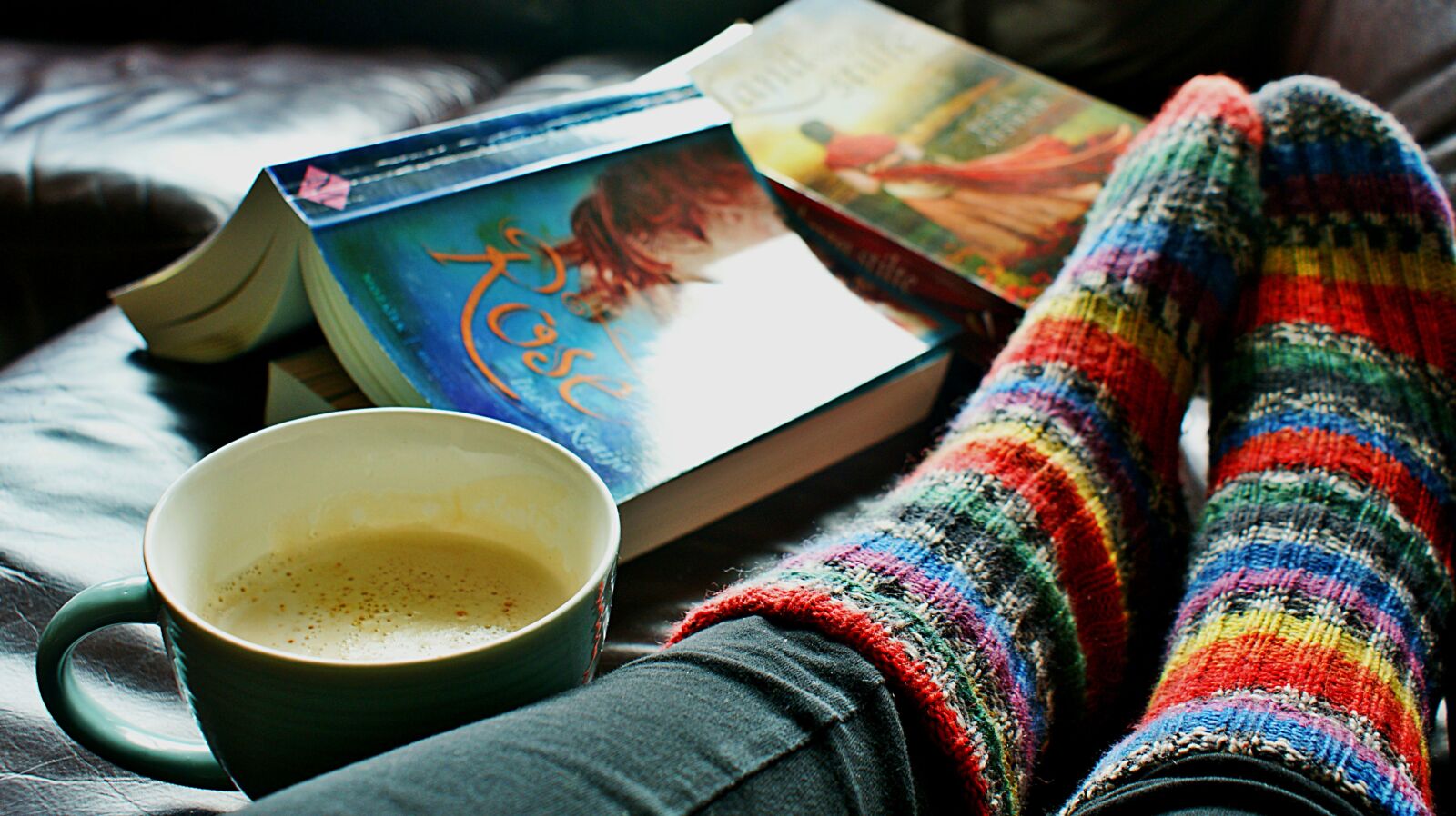 Sony Alpha DSLR-A350 sample photo. Read, socks, coffee photography