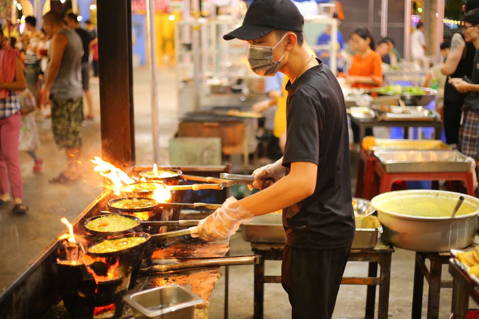 Canon EOS 6D + Canon EF 50mm F1.8 STM sample photo. Cooking, fire, southeast asia photography