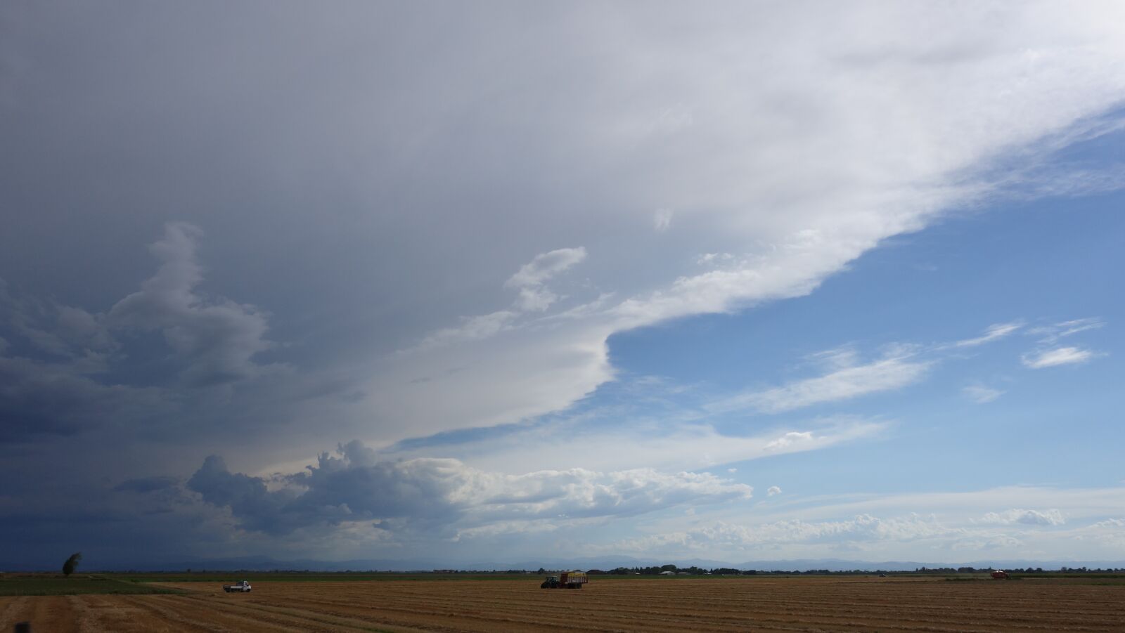 Sony Cyber-shot DSC-RX100 II sample photo. Weather front, fields, harvest photography